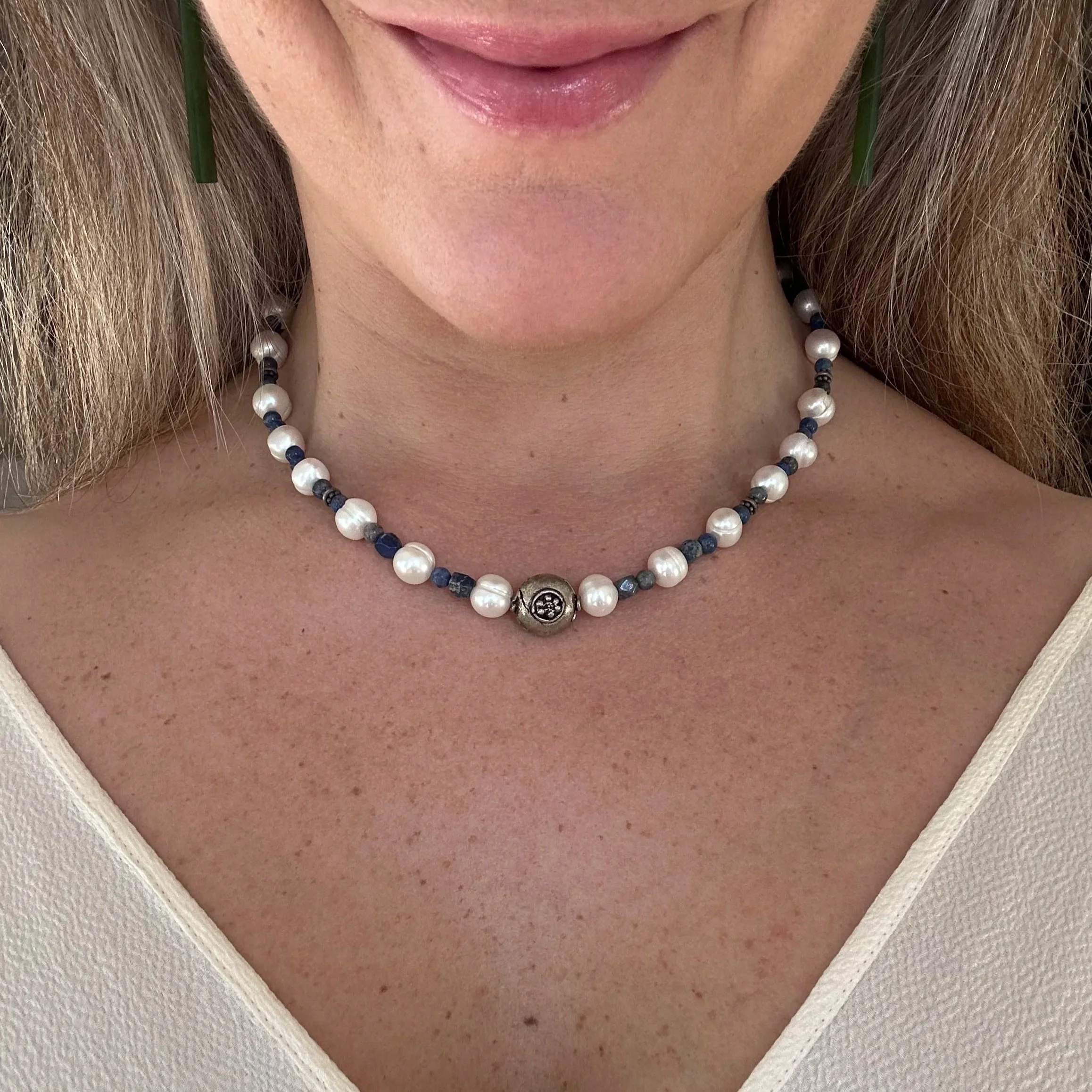 Vintage pearls & lapis lazuli