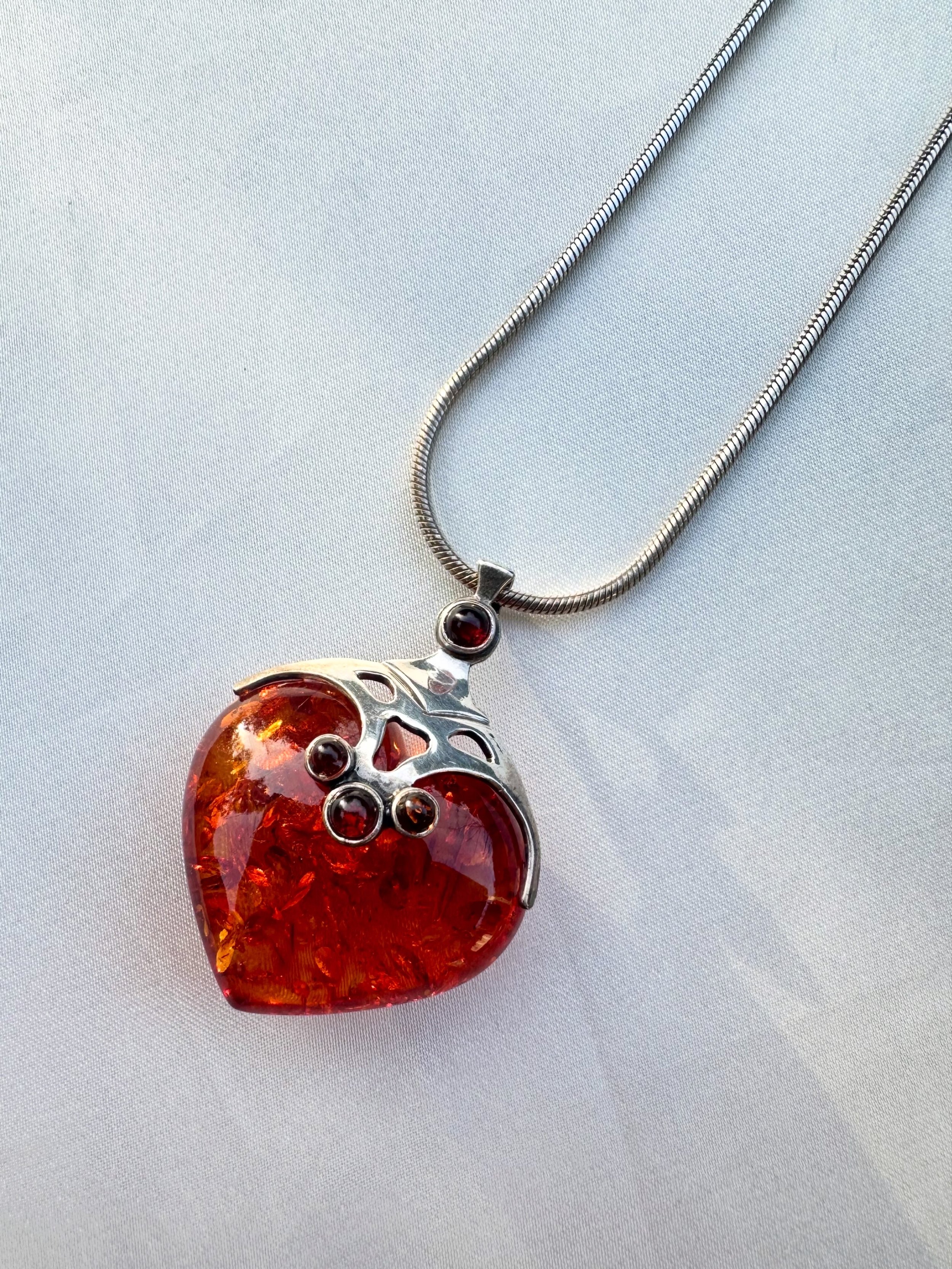 Vintage Baltic amber heart & 925 chain