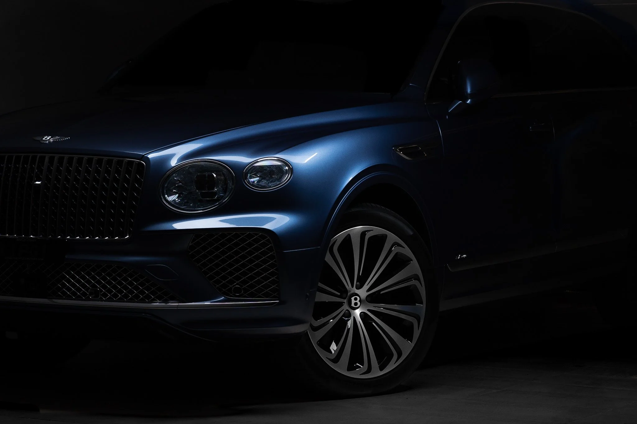 Just the details | Bentley Bentayga Azure