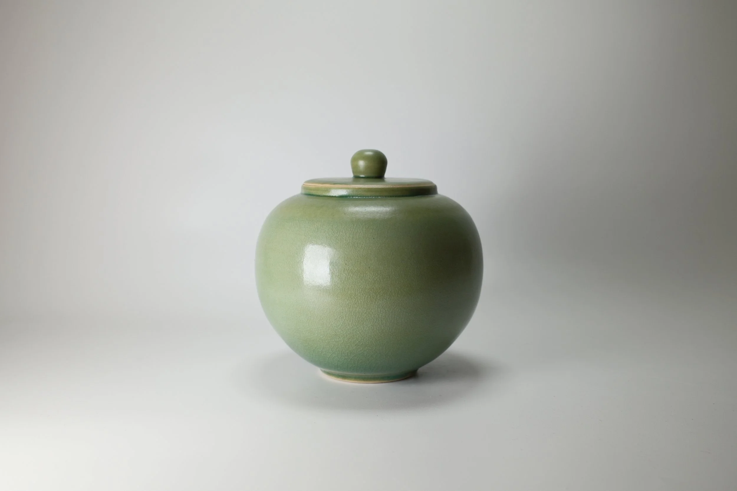 Emerald Crackle Jar No. 65