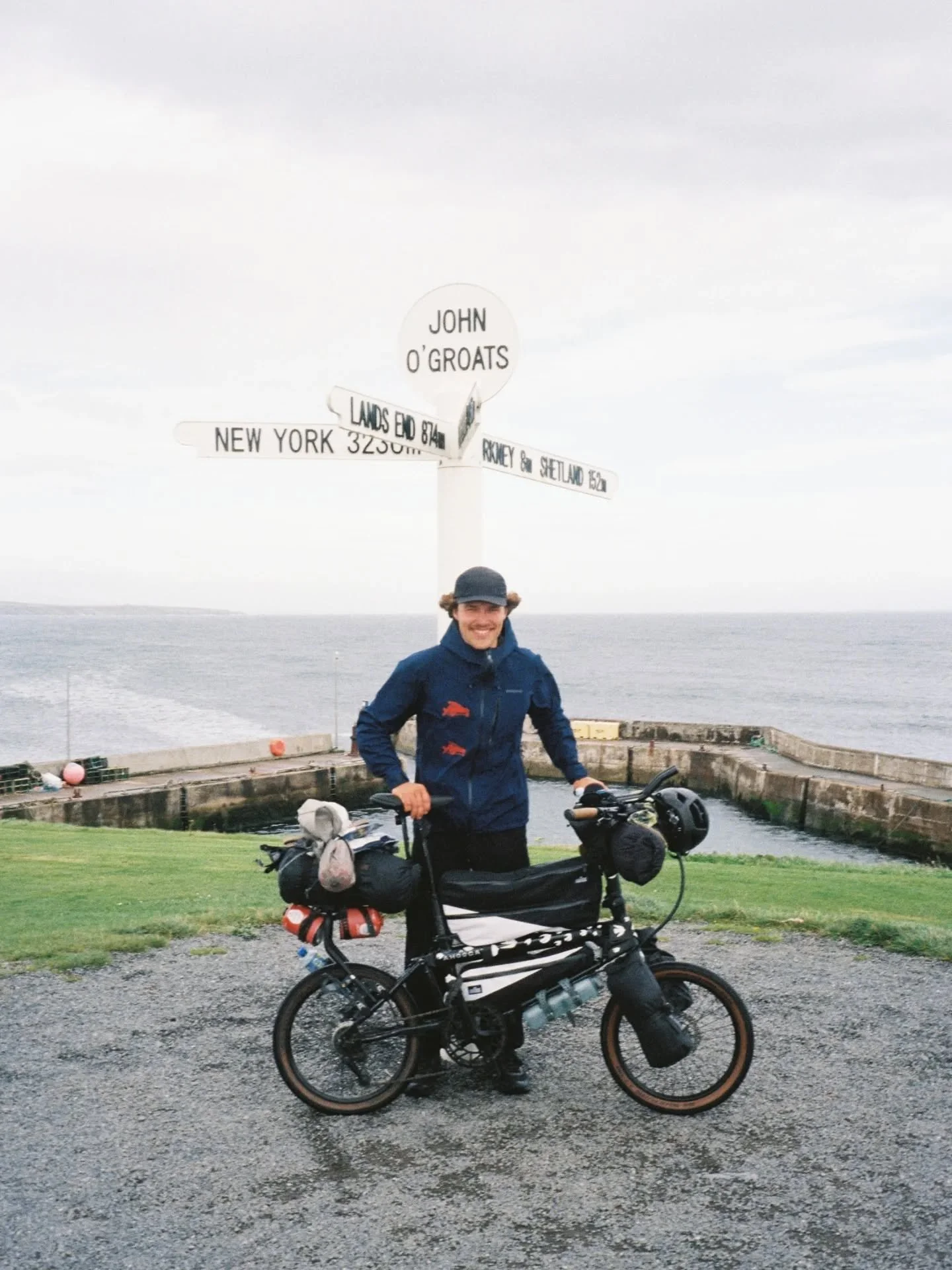 After sailing North to Svalbard and crossing over to mainland Norway, @ziggydee rode his @ahoogabike folding bike from the North Cape all the way back home to Belgium and even further down to the South of France. ⛵🚲🌍

Sticking with what he does bes