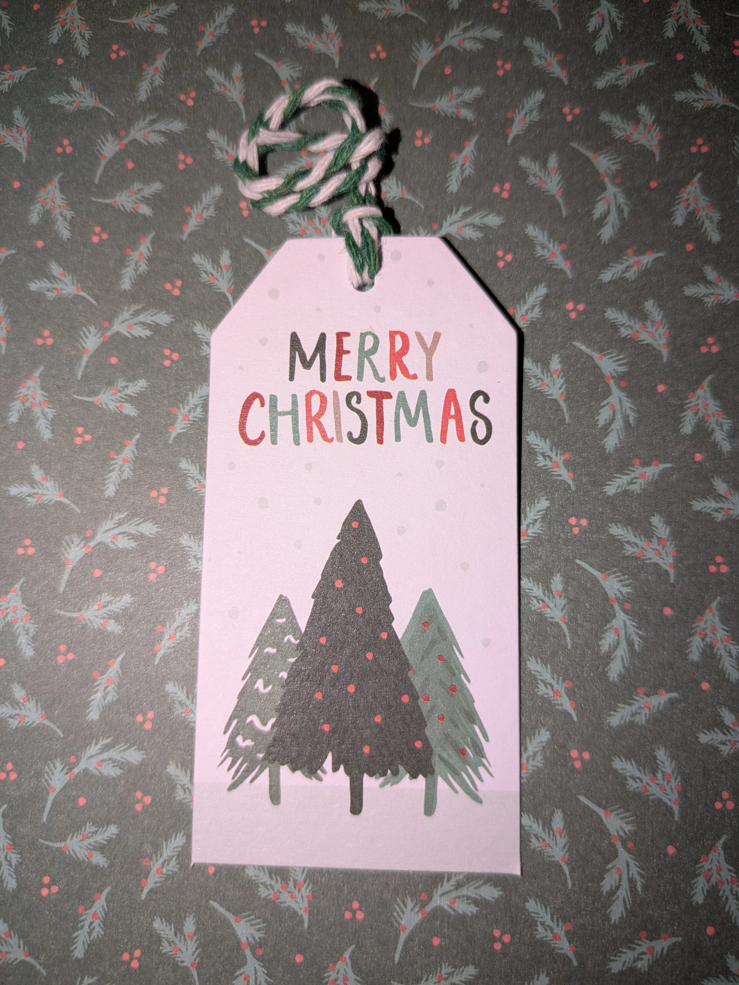 xmas Tree gift tag single view.jpg