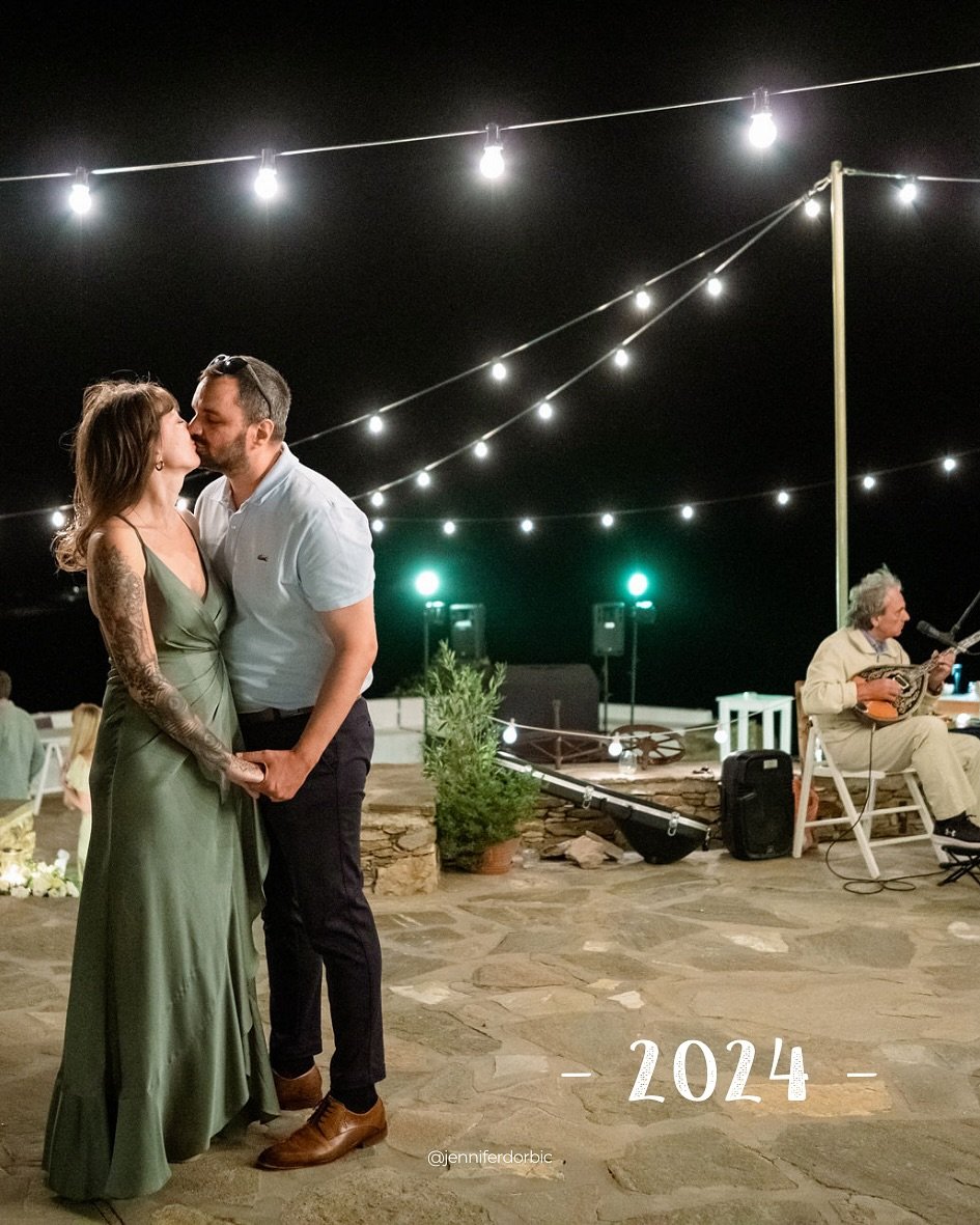 &bdquo;Welches war euer Lieblingsmoment in diesem Jahr?&ldquo;

🎄 Ganz spontan kam mir diese Frage am 1. Weihnachtsfeiertag am Tisch in den Sinn. Ich liebe es, wie so eine simple Frage die ganze Energie ver&auml;ndern kann. Es liegt etwas in der Luf