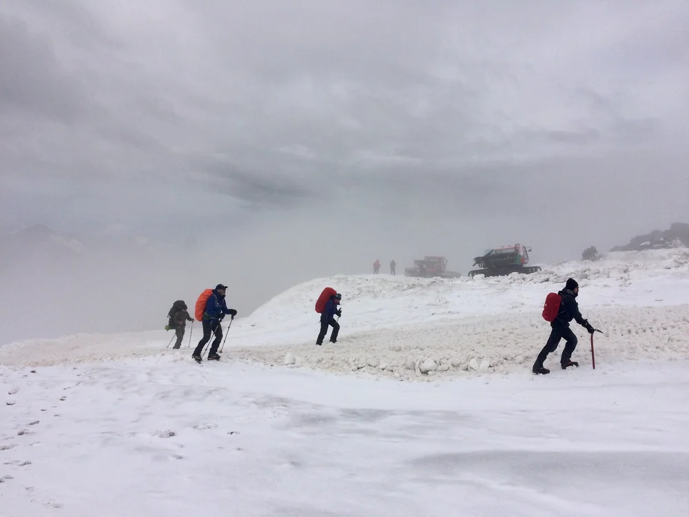 On the way to Pashtukov rocks