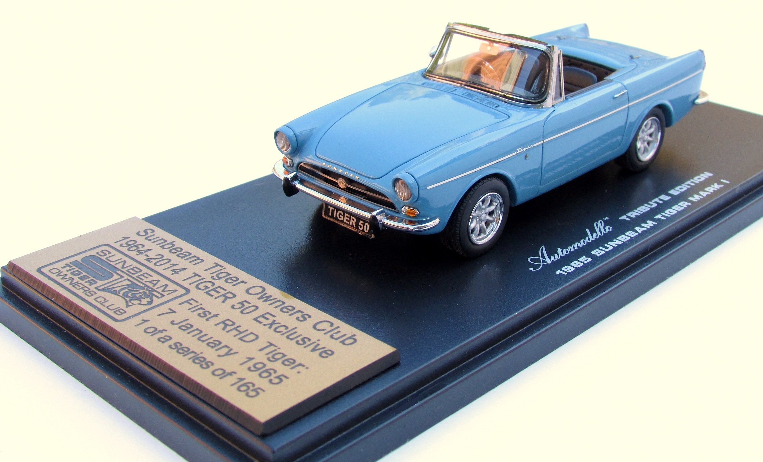 1-Tiger RHD 002.jpg