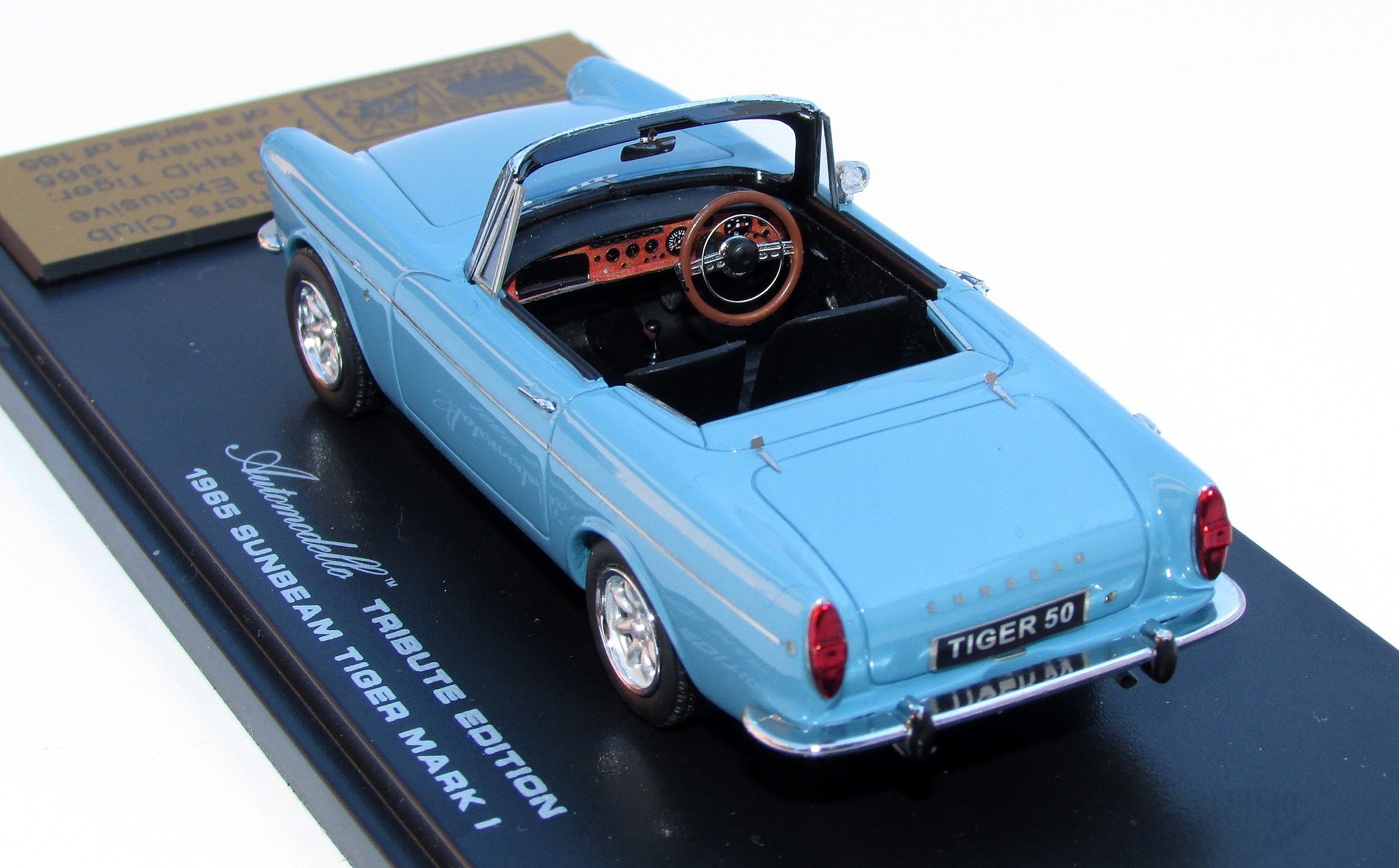 1-Tiger RHD 009.jpg