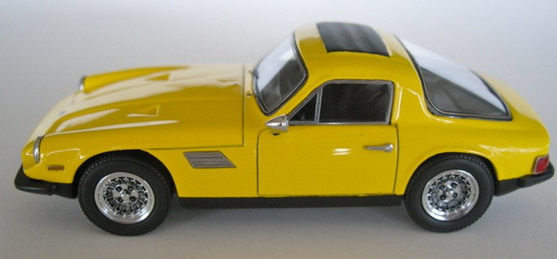 detail.tvrmseriesyellow02.jpg