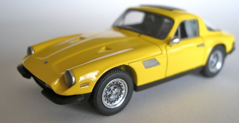 detail.tvrmseriesyellow01.jpg