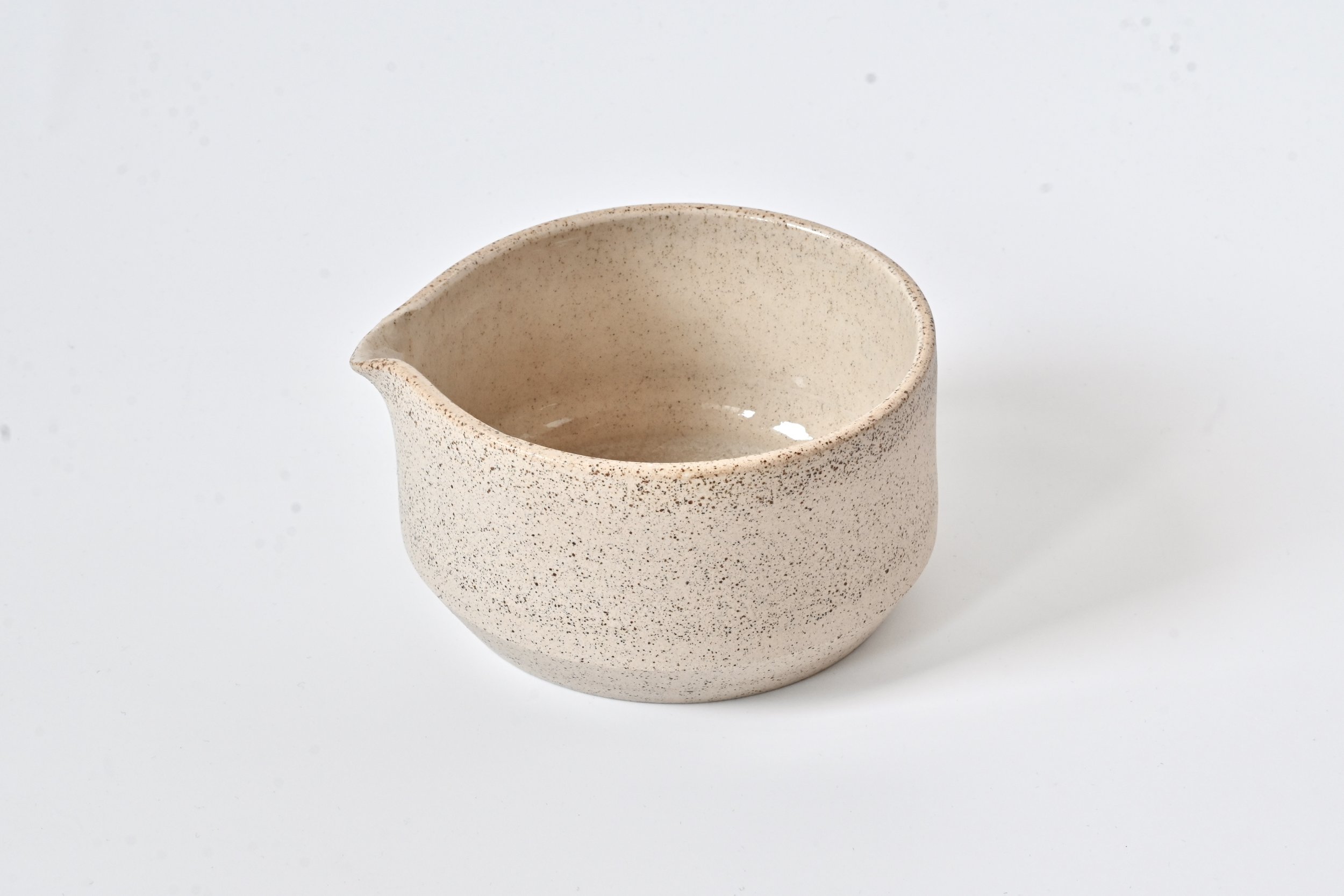 almond katakuchi