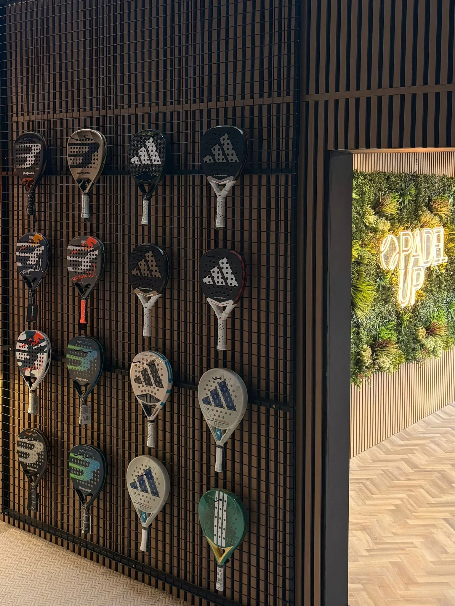 Padel Up Pro Shop