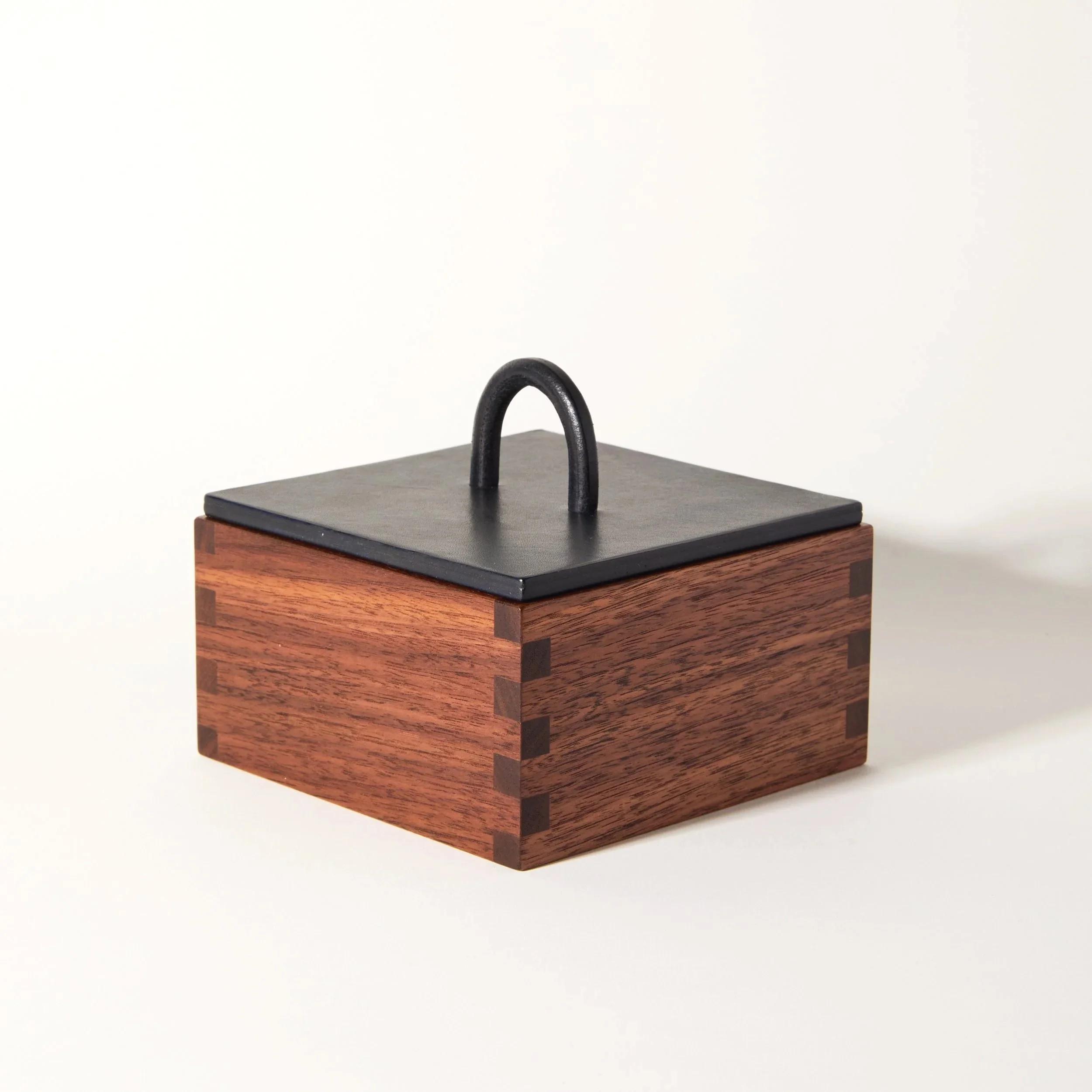 PHB-Collection_059-crop.jpg