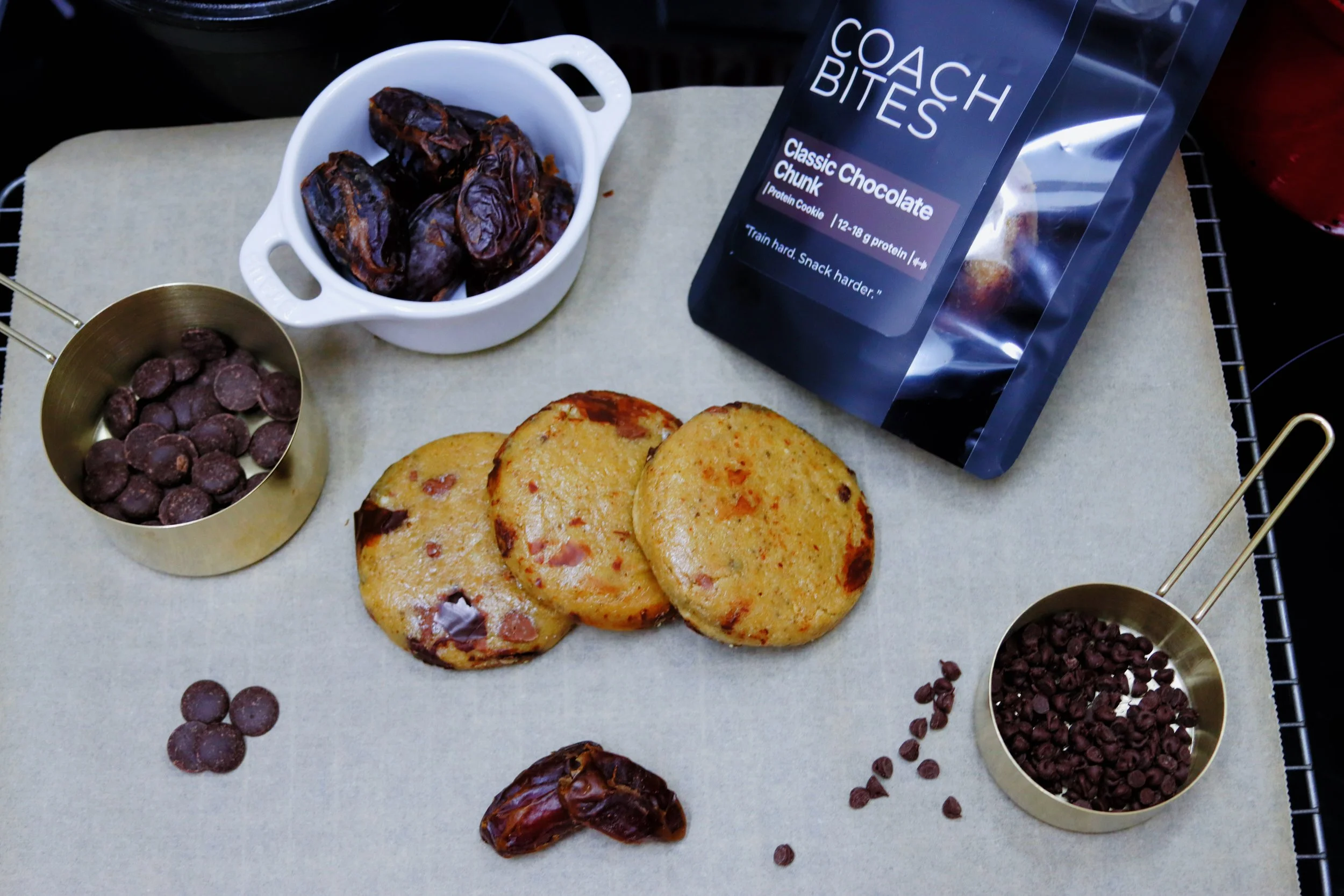 🍫 Chocolate Chunk Sea Salt - Coach Bites