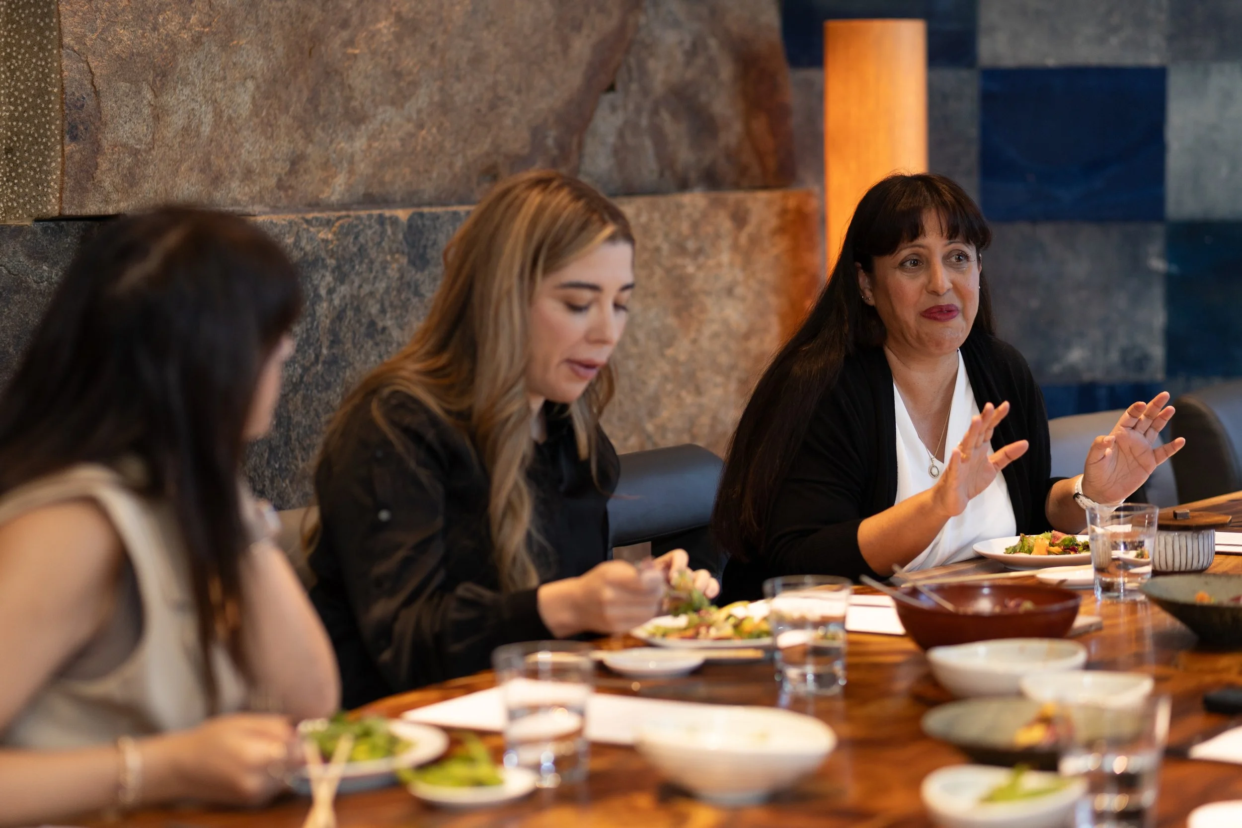 WomanChoiceLunch-69.jpg