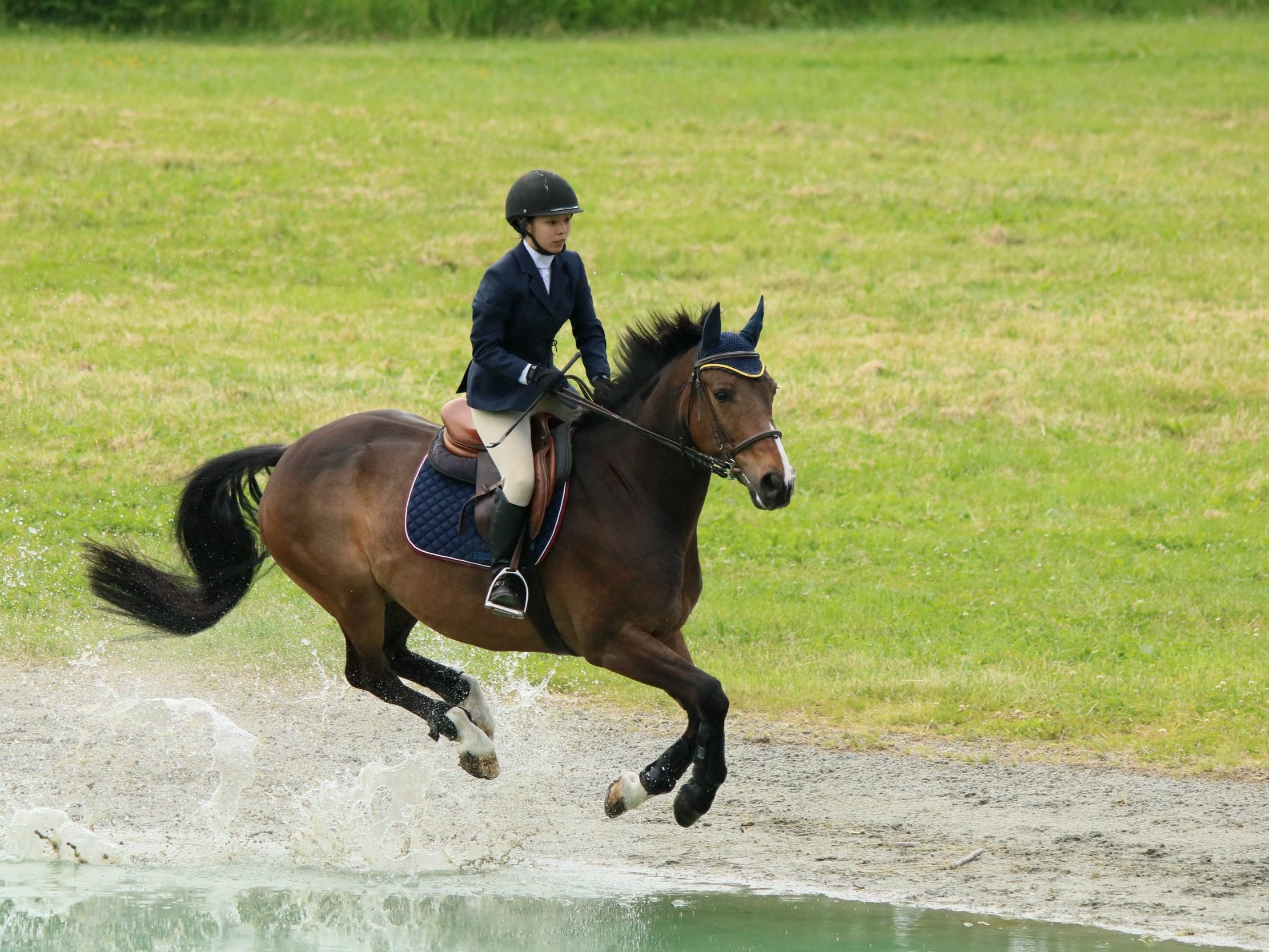 Tino thru the water.jpg