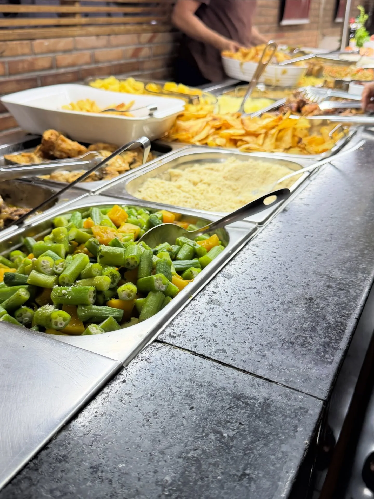 Almo&ccedil;o de sexta-feira bom e barato e s&oacute; no Restaurante Dom Ramalho💛

#almoco #parksul #guara #brasilia #parkshopping #carrefour #restaurante #comidadev&oacute;