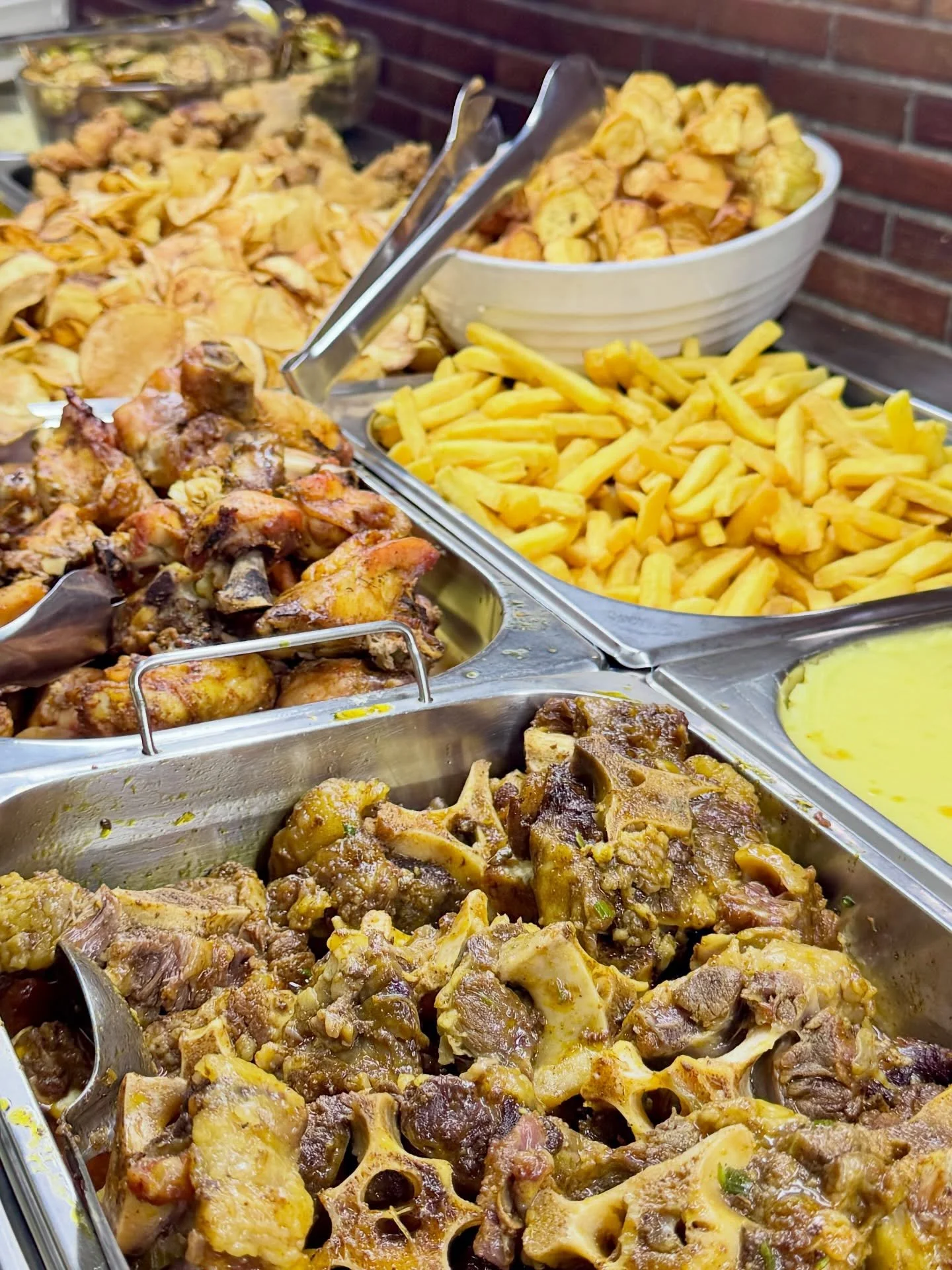 Comida brasileira de verdade 😱🇧🇷 #restaurante #brasiliadf