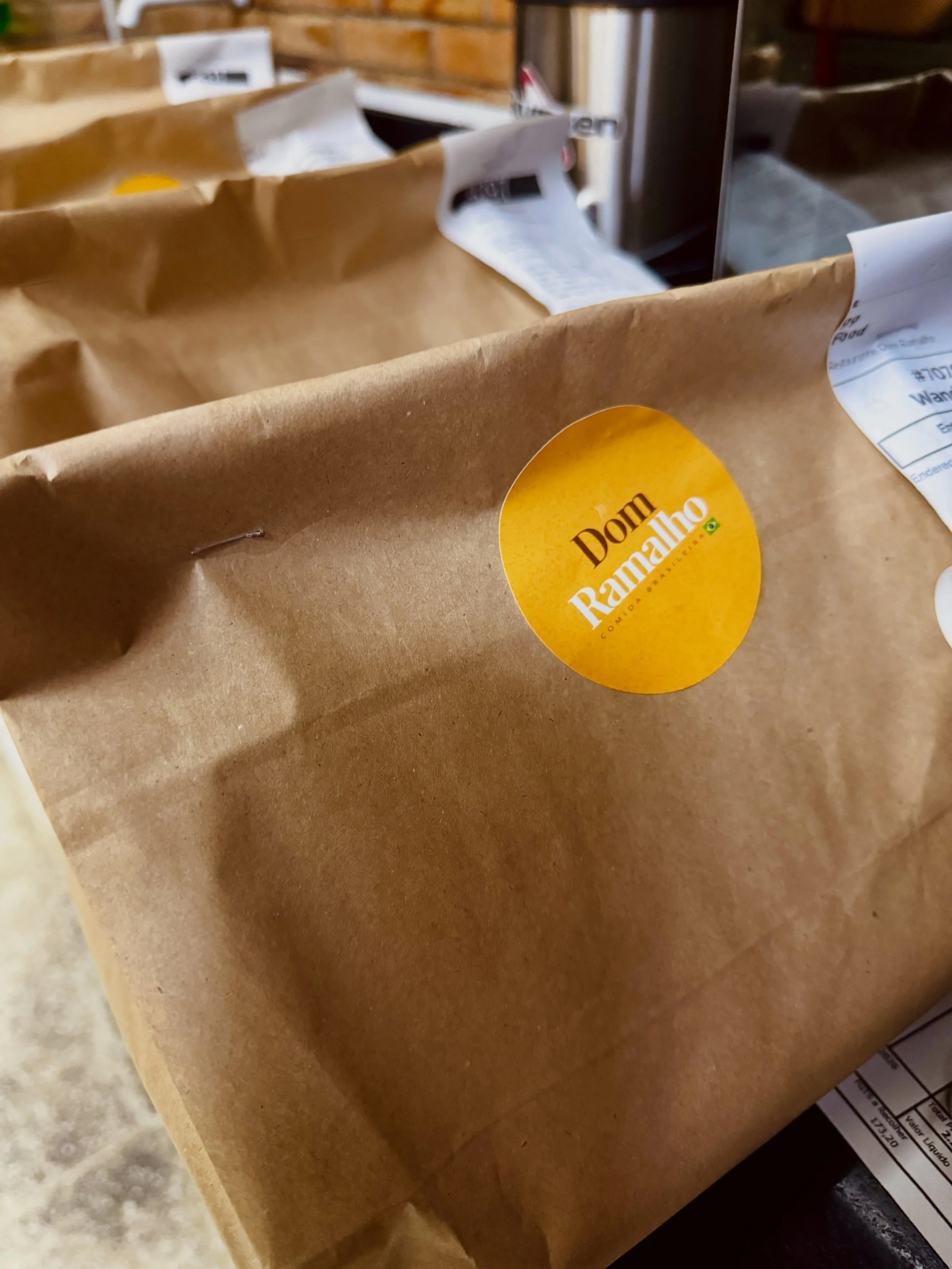 Bateu a fome? Dom delivery 💛 #ifood #99food  #delivery #almo&ccedil;obrasileiro