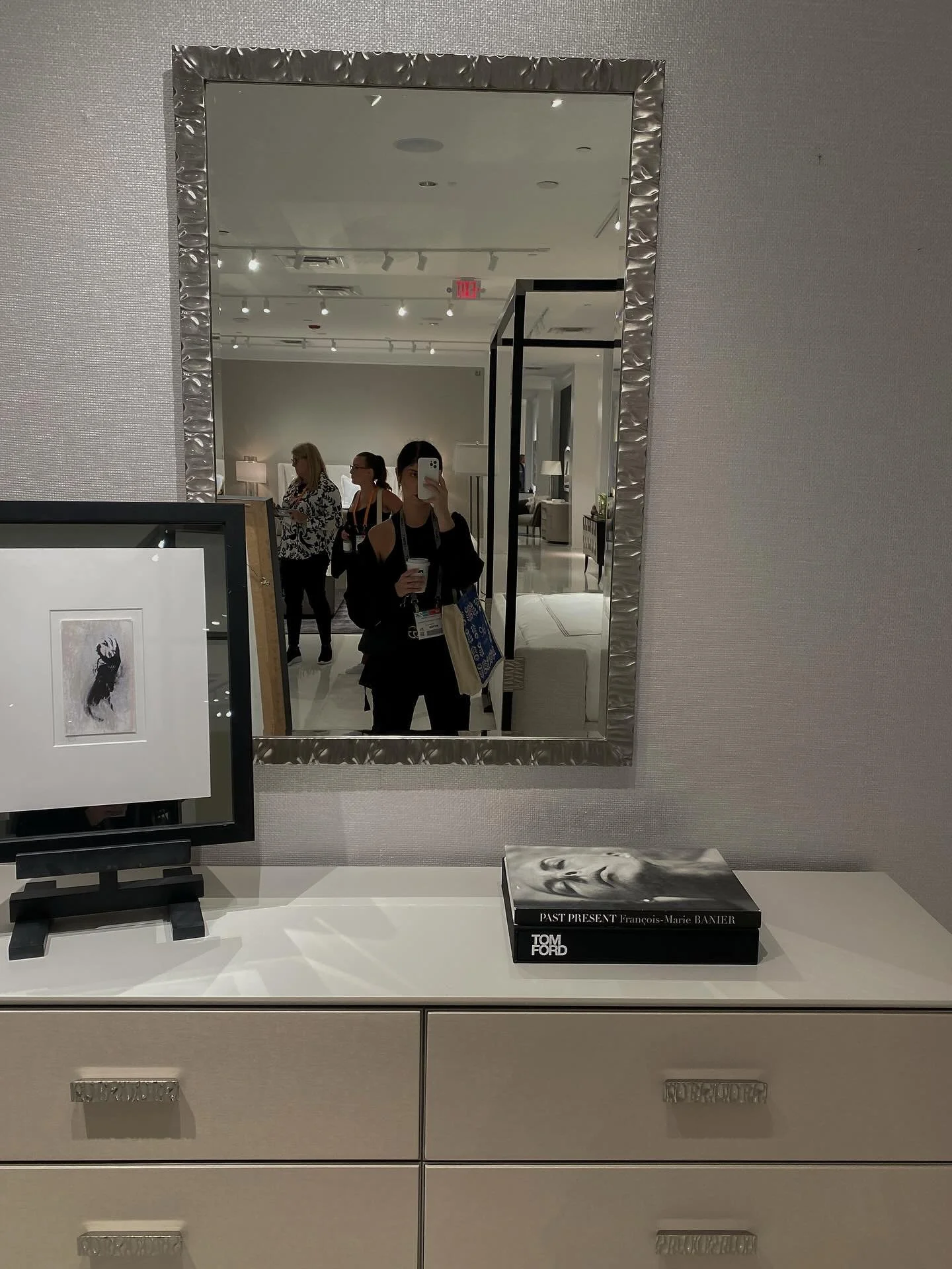 #tbt at the @caracole showroom at @highpointmarket 
#highpoint #interiordesign #interiorinspiration