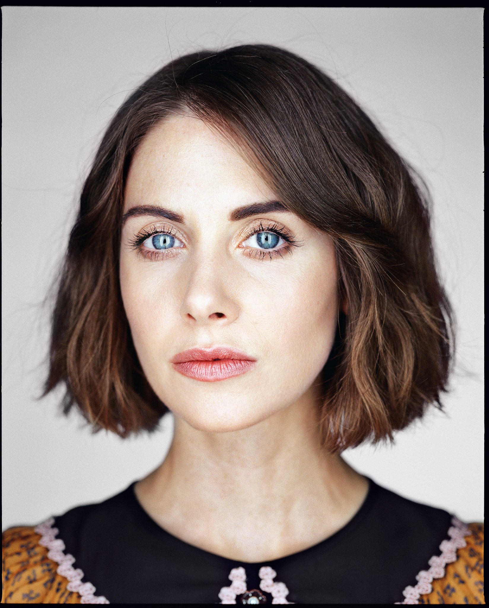 1-Brie_Alison_Stylist_052417_5_Fr6_F.jpg