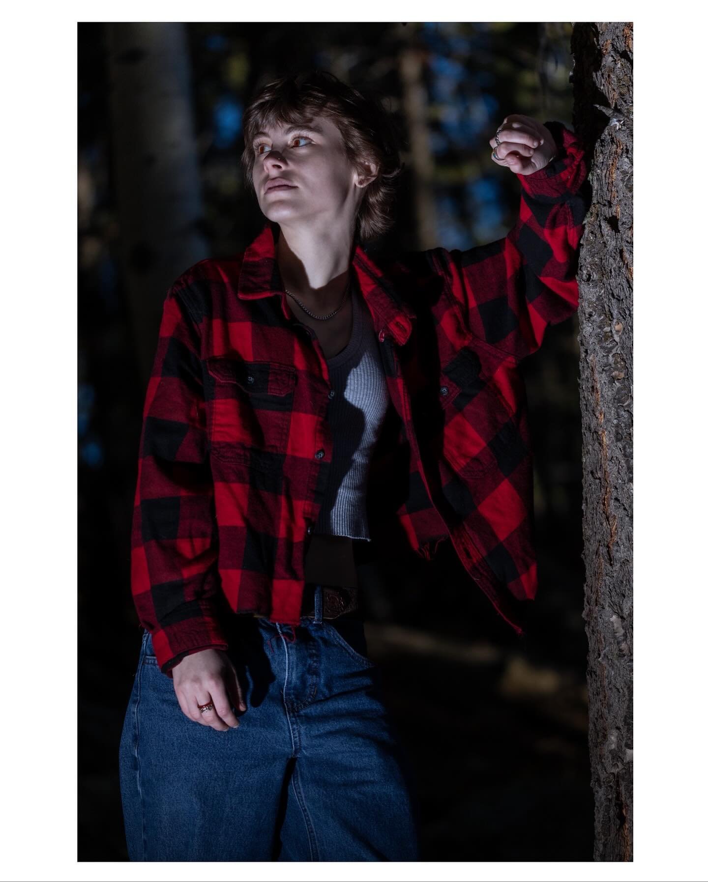 &ldquo;This is the skin of a killer, Bella.&rdquo; 
-
-
-
#twilight #halloween #vampires #halloweenphotography