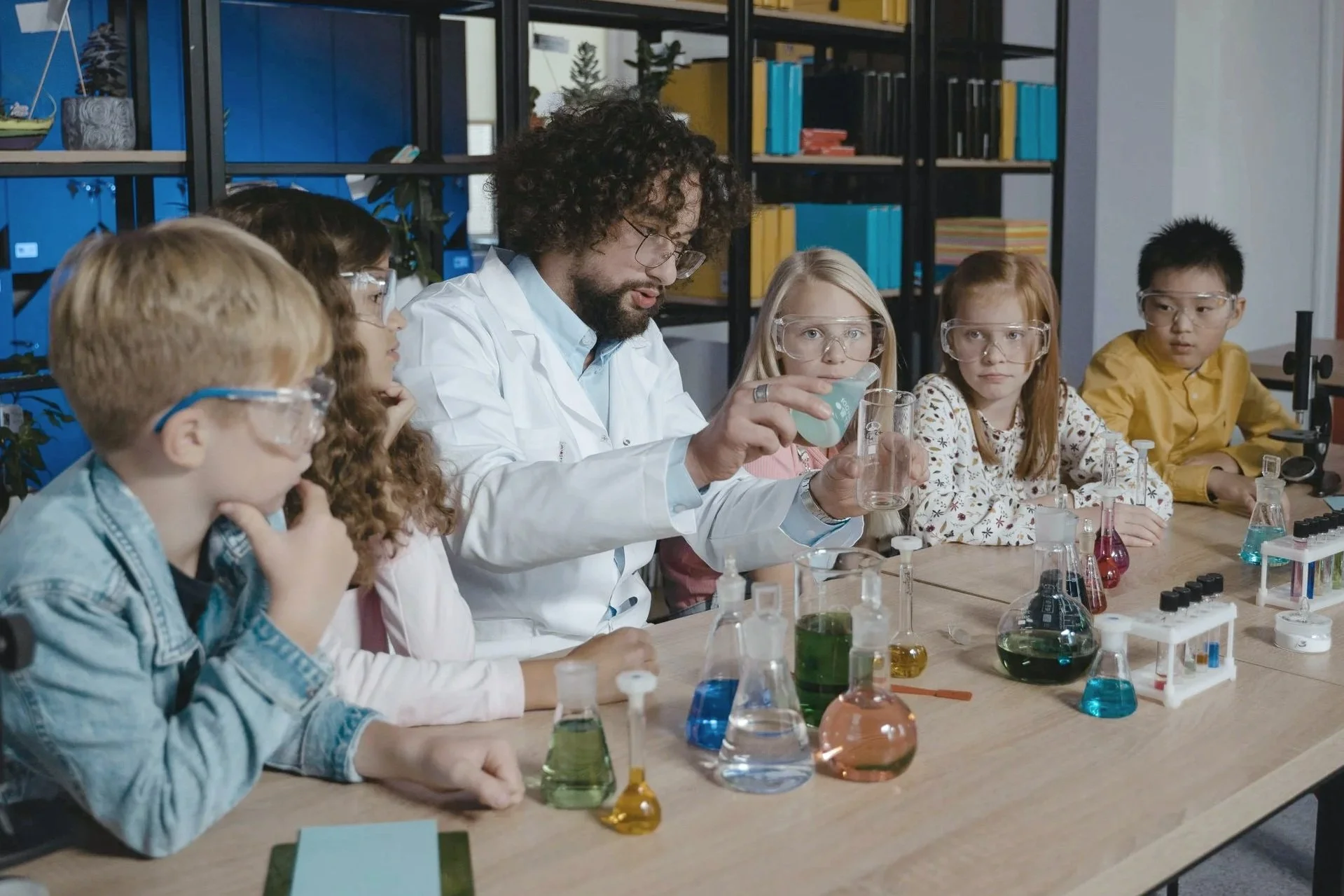 What are the most effective modern teaching methods for today’s classrooms? 