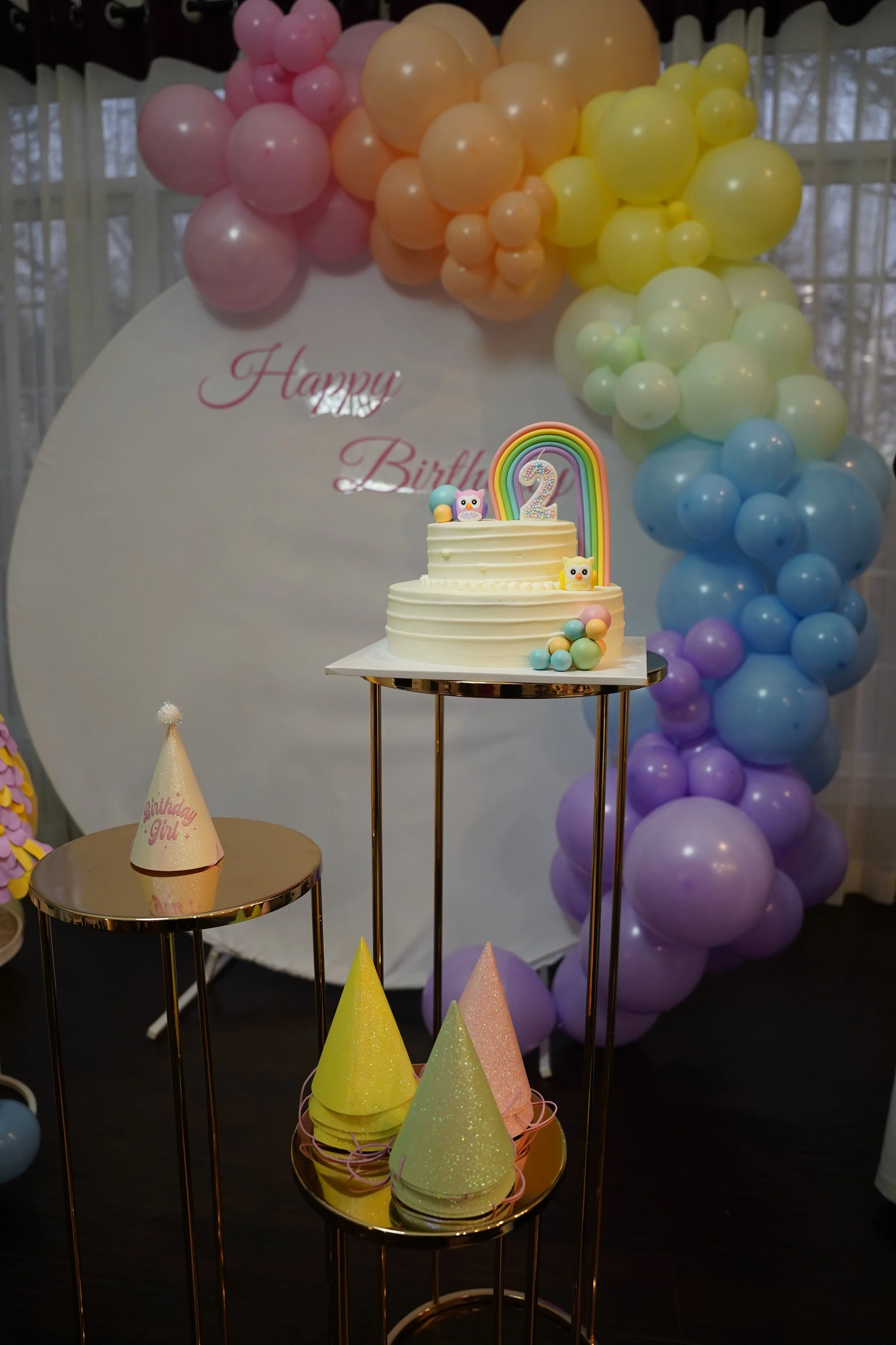 kids-birthday-owl-rainbow-theme-birthday cake-pastel balloons-kids-activity-personalized celebrations-design-rainbow -theme