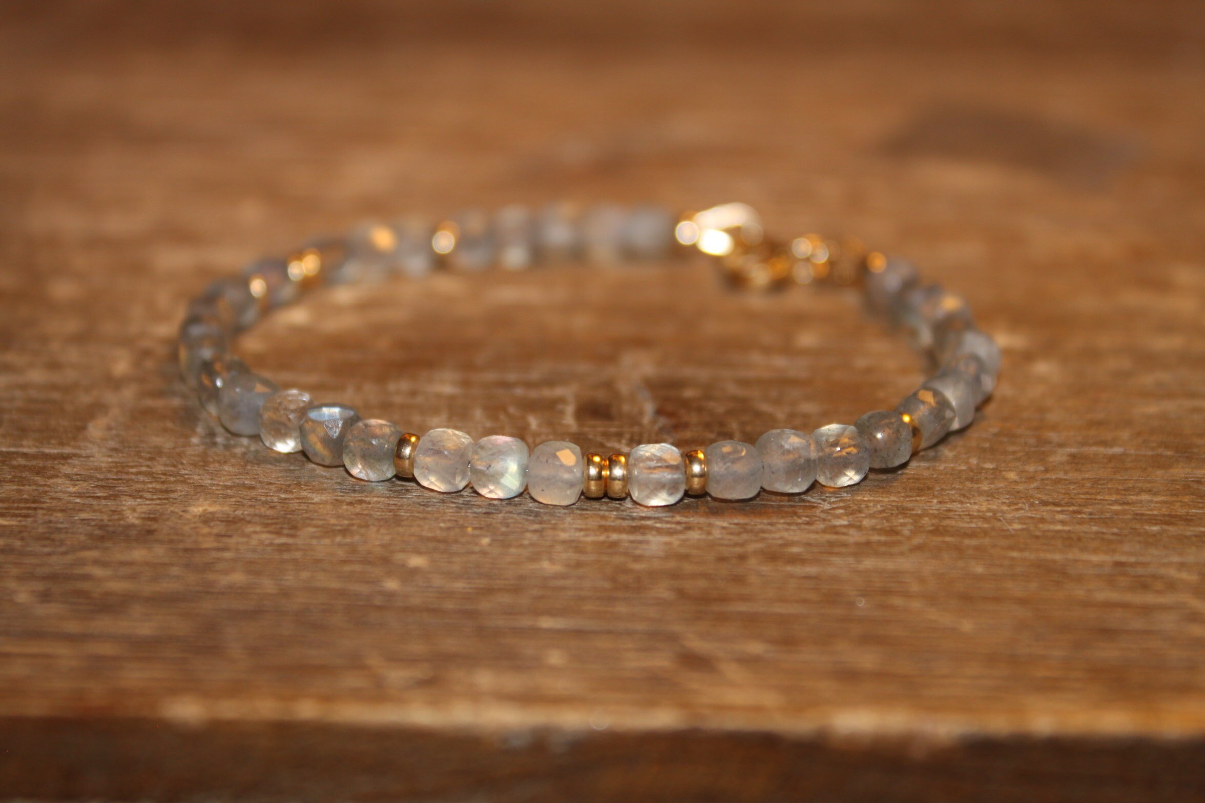 https://i.etsystatic.com/5863555/r/il/8d8c52/6227855520/il_fullxfull.6227855520_tgob.jpg