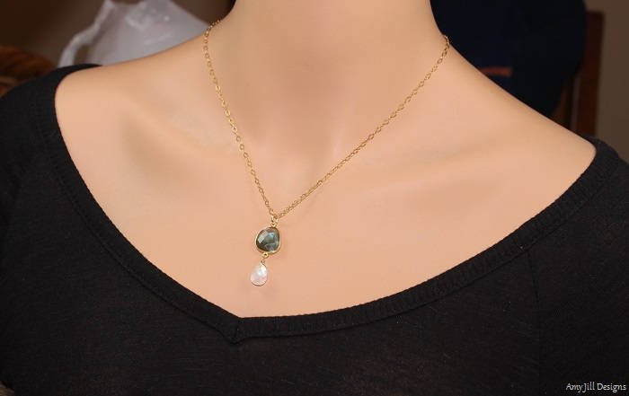 https://i.etsystatic.com/5863555/r/il/e9017f/1230545695/il_fullxfull.1230545695_h61d.jpg