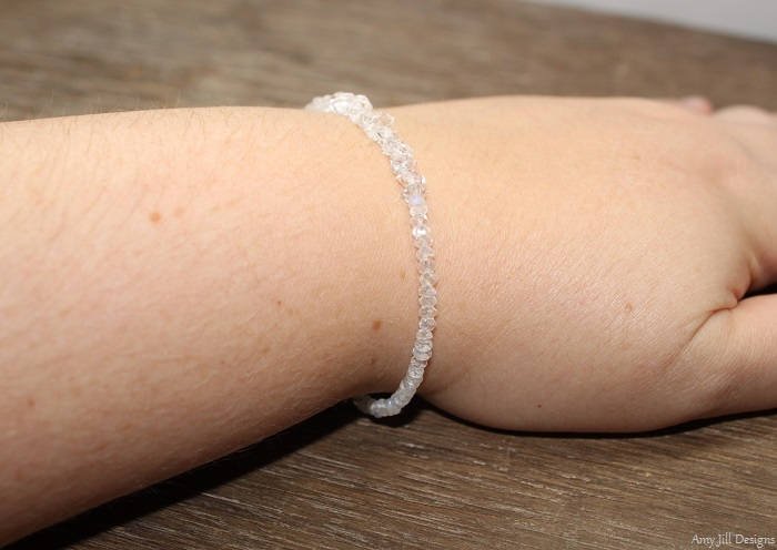 https://i.etsystatic.com/5863555/r/il/21a9d2/1256589342/il_fullxfull.1256589342_333w.jpg