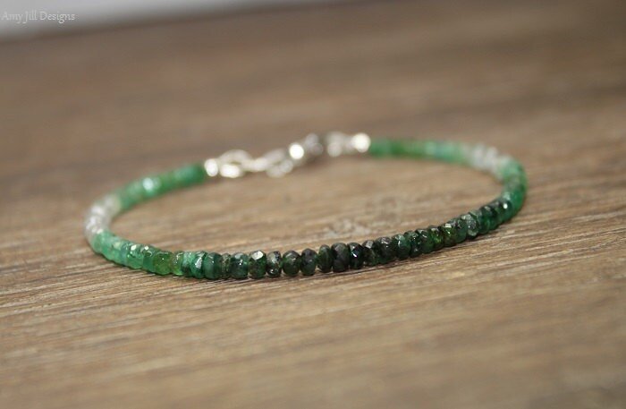 https://i.etsystatic.com/5863555/r/il/3cdcfe/1163490977/il_fullxfull.1163490977_qb7o.jpg