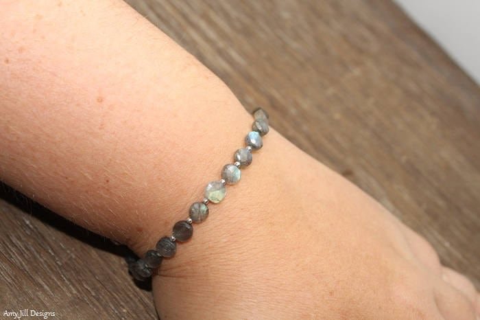 https://i.etsystatic.com/5863555/r/il/6f7e38/1300424352/il_fullxfull.1300424352_rrth.jpg