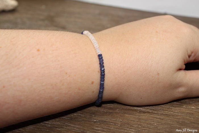 https://i.etsystatic.com/5863555/r/il/be356d/1243895600/il_fullxfull.1243895600_bo0o.jpg