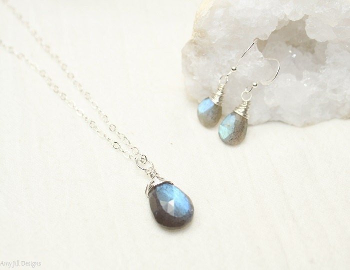 https://i.etsystatic.com/5863555/r/il/32cc40/936379266/il_fullxfull.936379266_nx7x.jpg