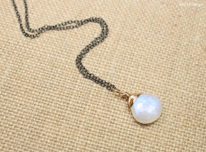 https://i.etsystatic.com/5863555/r/il/7493be/918952678/il_fullxfull.918952678_60st.jpg