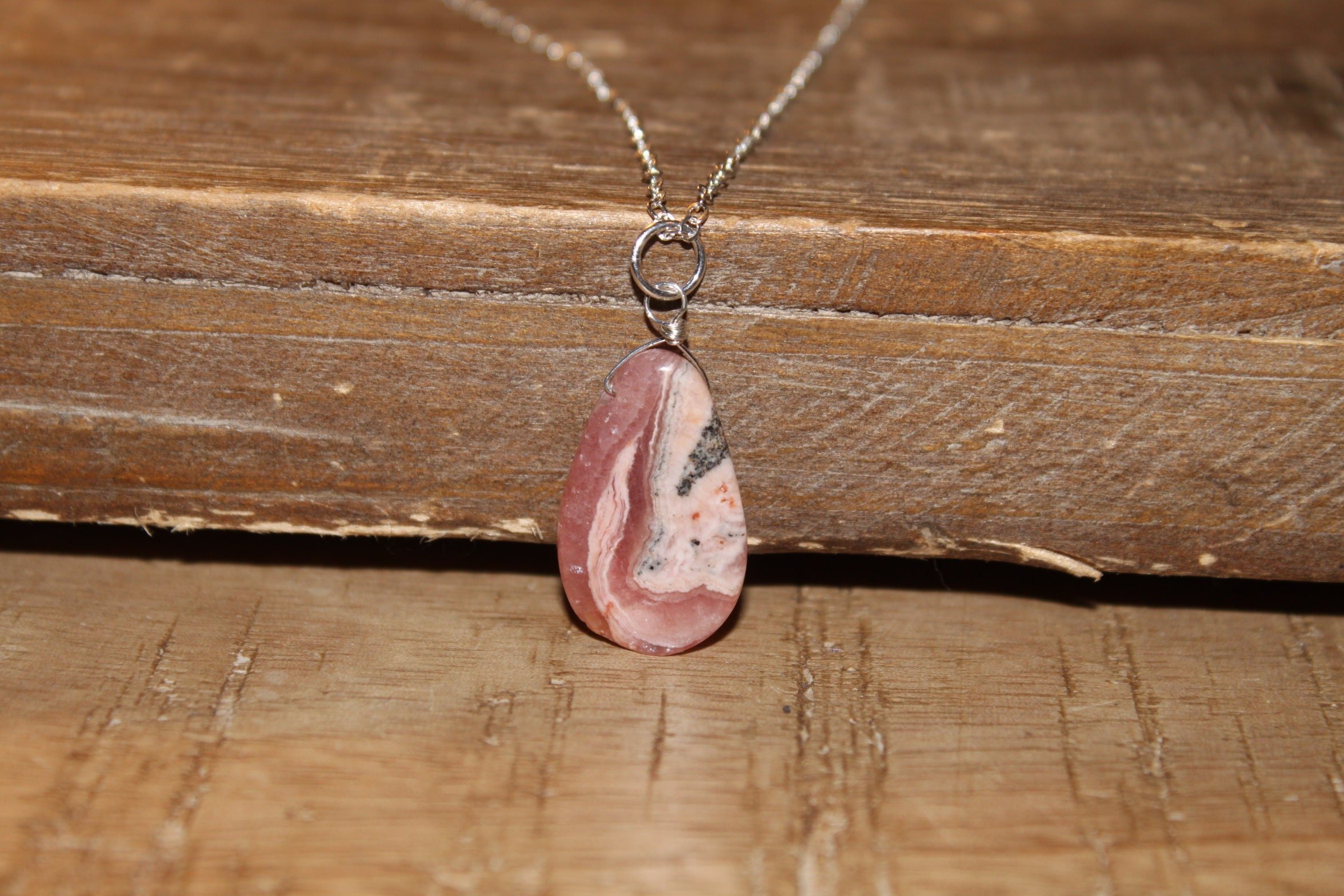 https://i.etsystatic.com/5863555/r/il/dacb8f/3611541548/il_fullxfull.3611541548_ab95.jpg