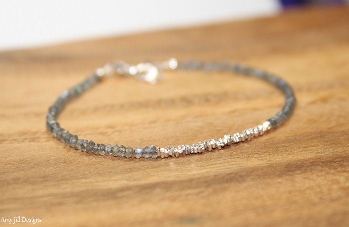 https://i.etsystatic.com/5863555/r/il/759126/997007594/il_fullxfull.997007594_6nbc.jpg