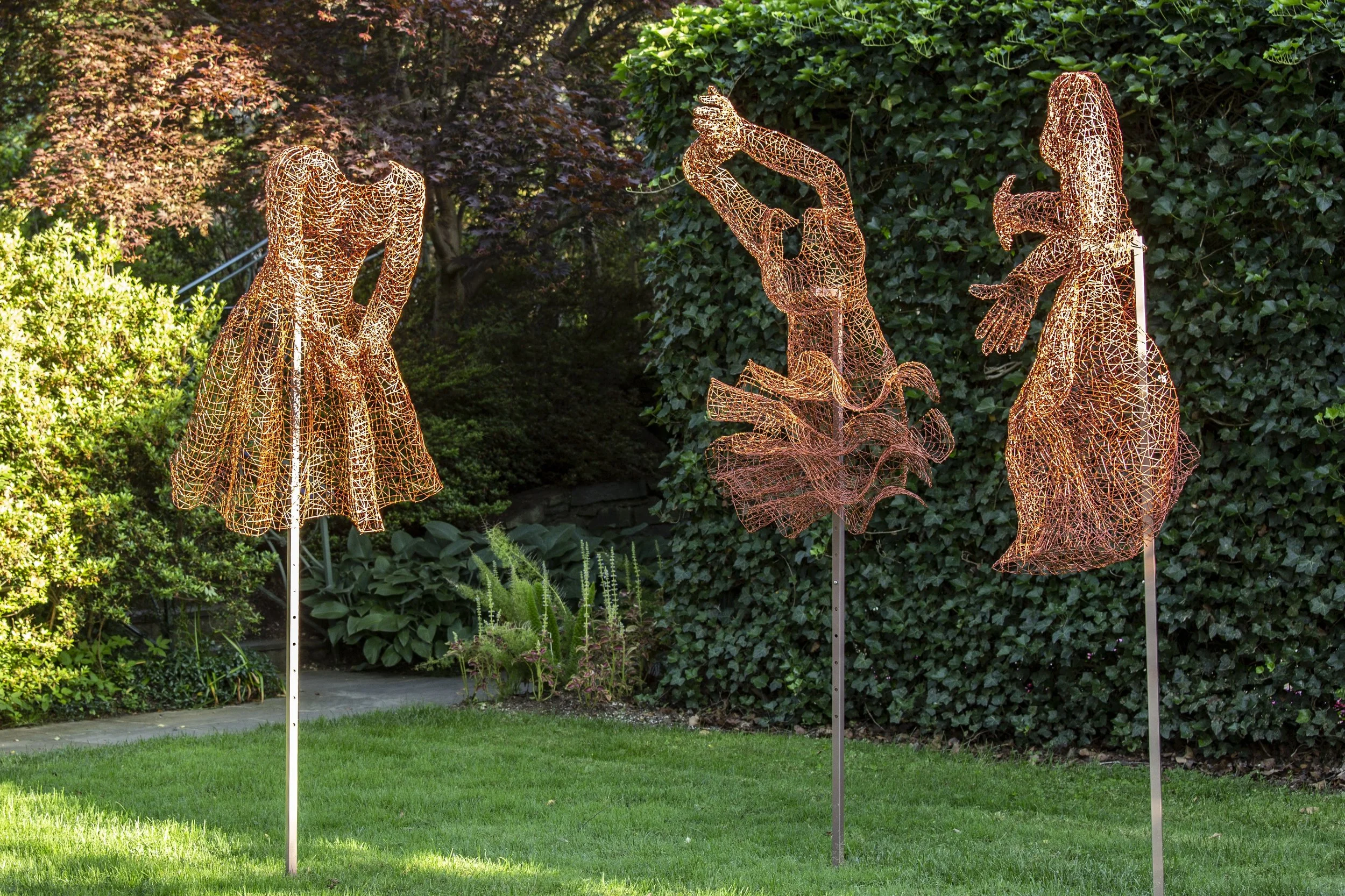 Artwork_Kristine Mays_2f9b5a68c71a63de59d98a403298d4af.jpg