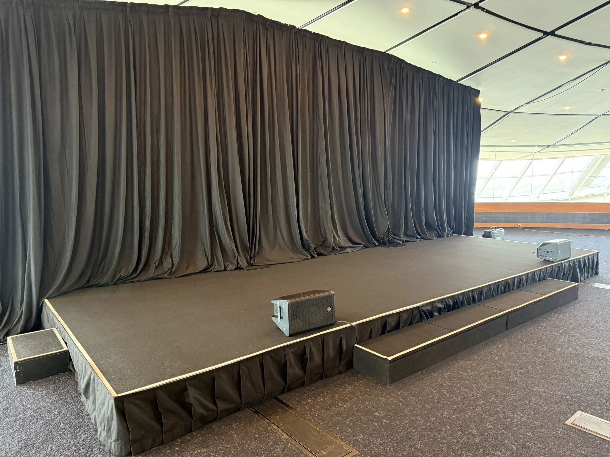 Corporate Stage in Auckland by Staging New Zealand