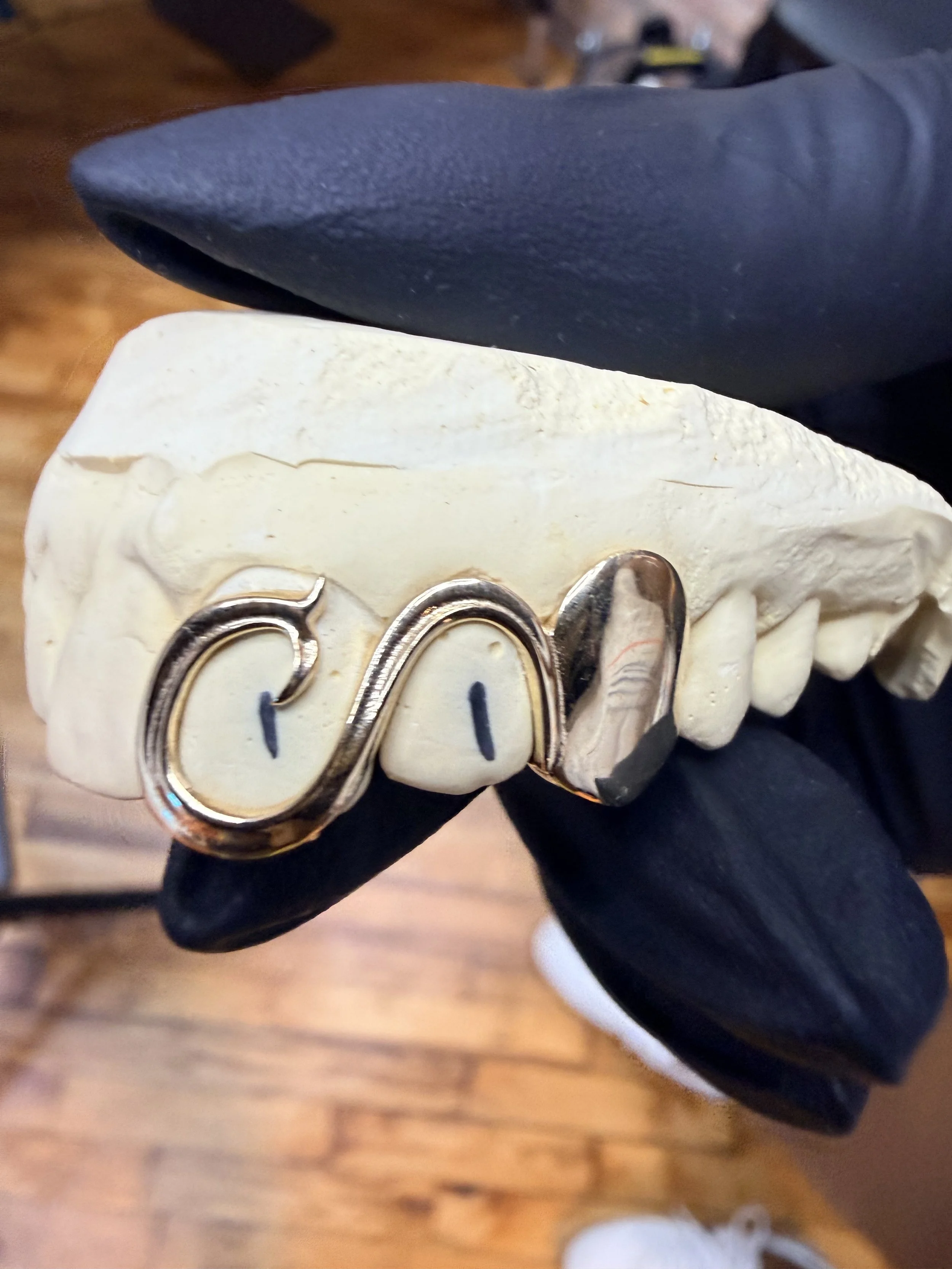 abstract grillz