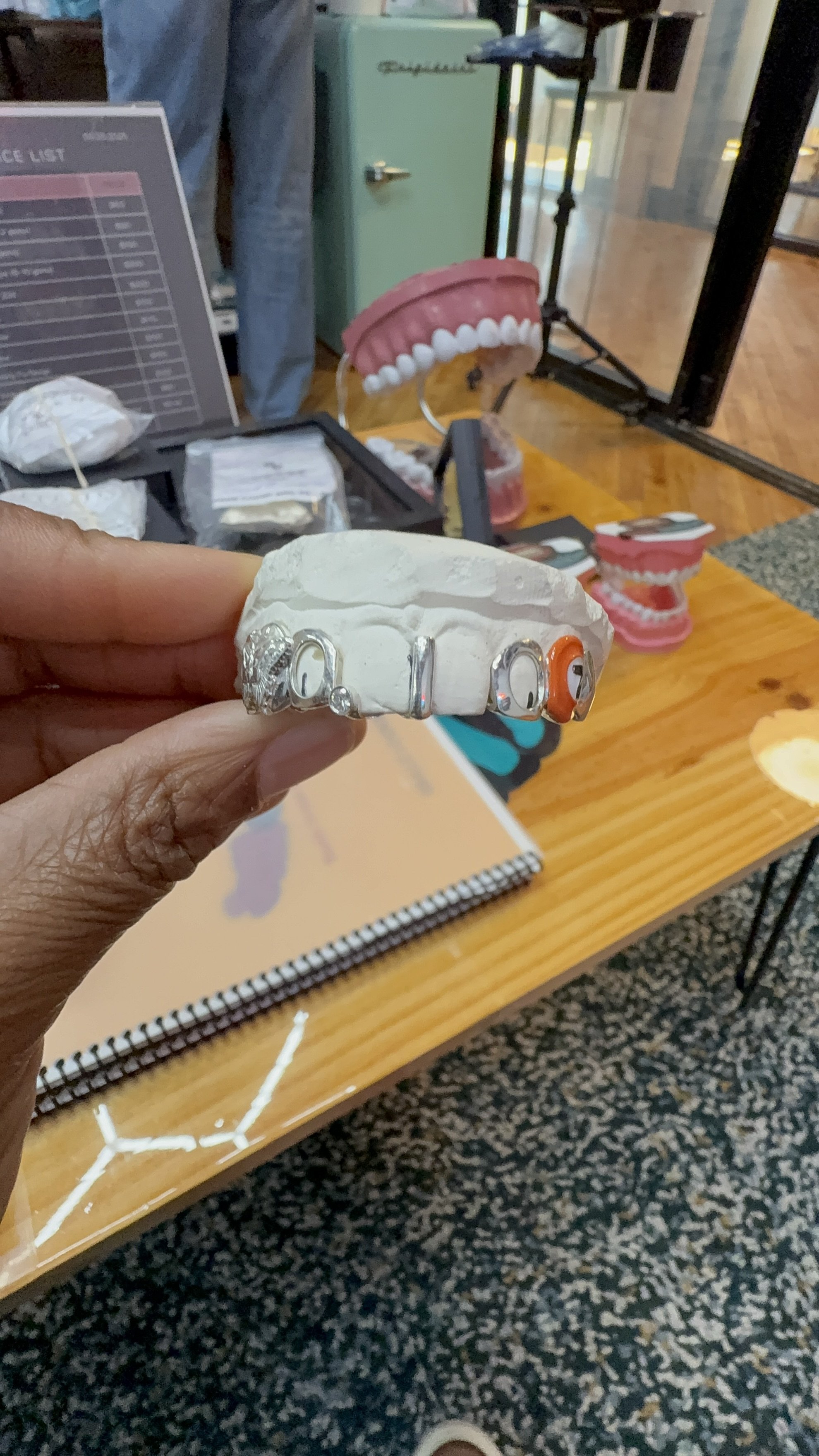 8pc silver 3d 8ball grillz