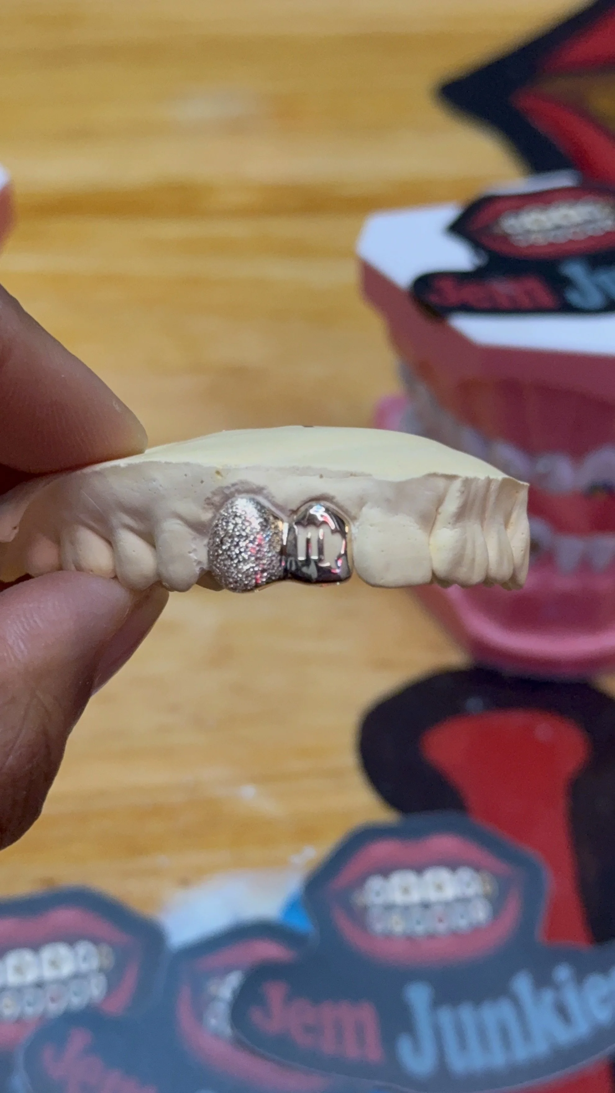 2pc 10k zodiac sign with diamond dust in Chicago