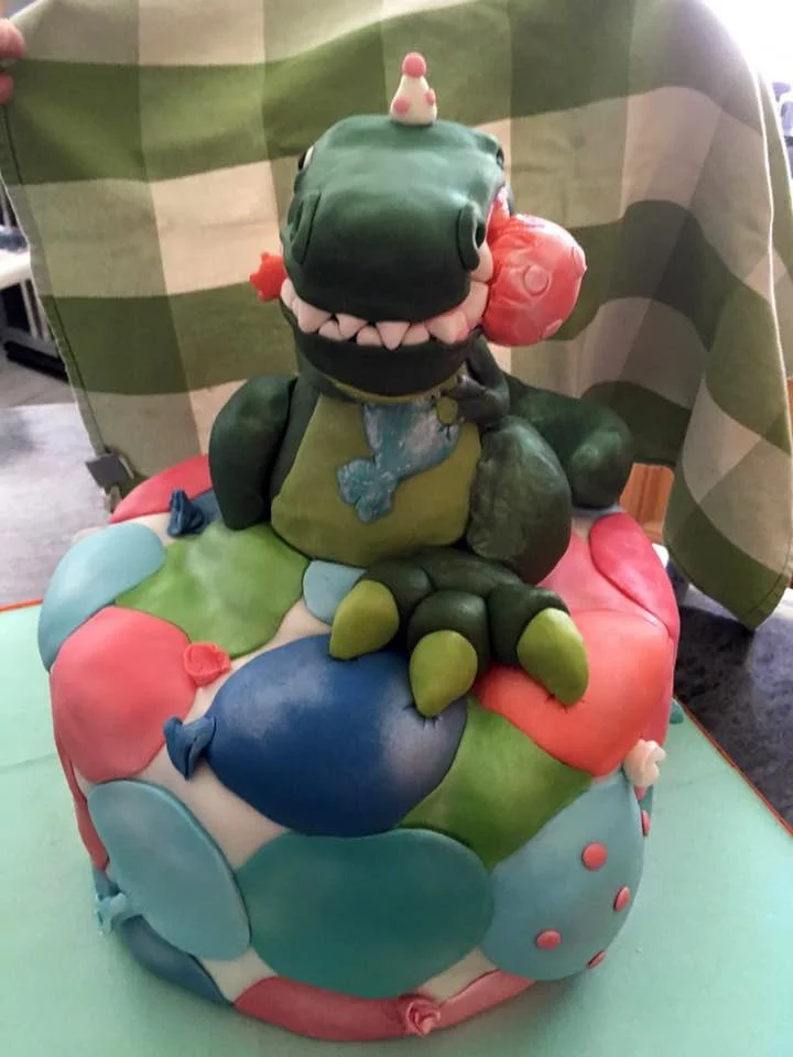 balloon rex cake.jpg