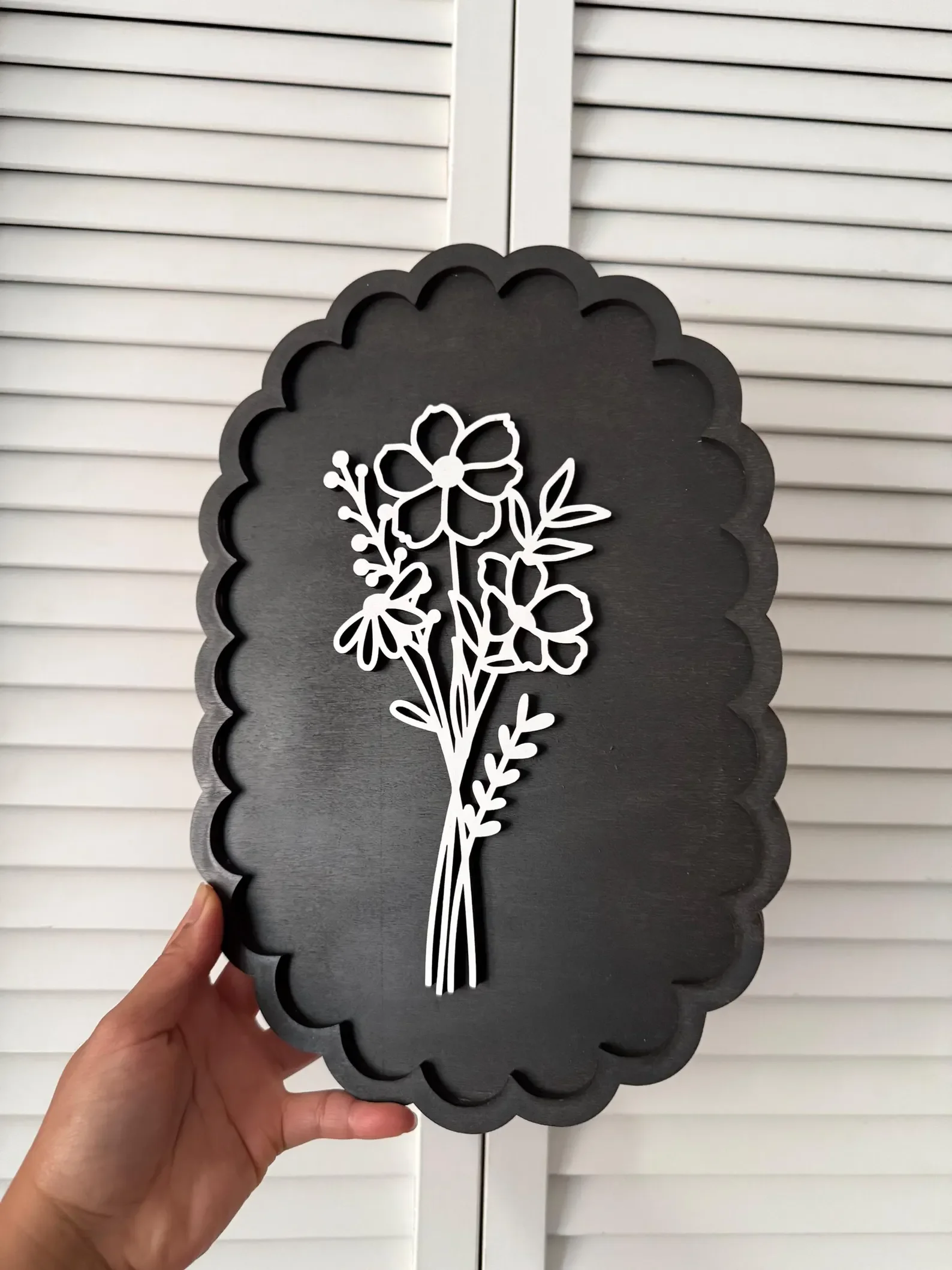 Minimalist Floral Wood Wall Art – Line Art Flower Sign – Boho Botanical Decor