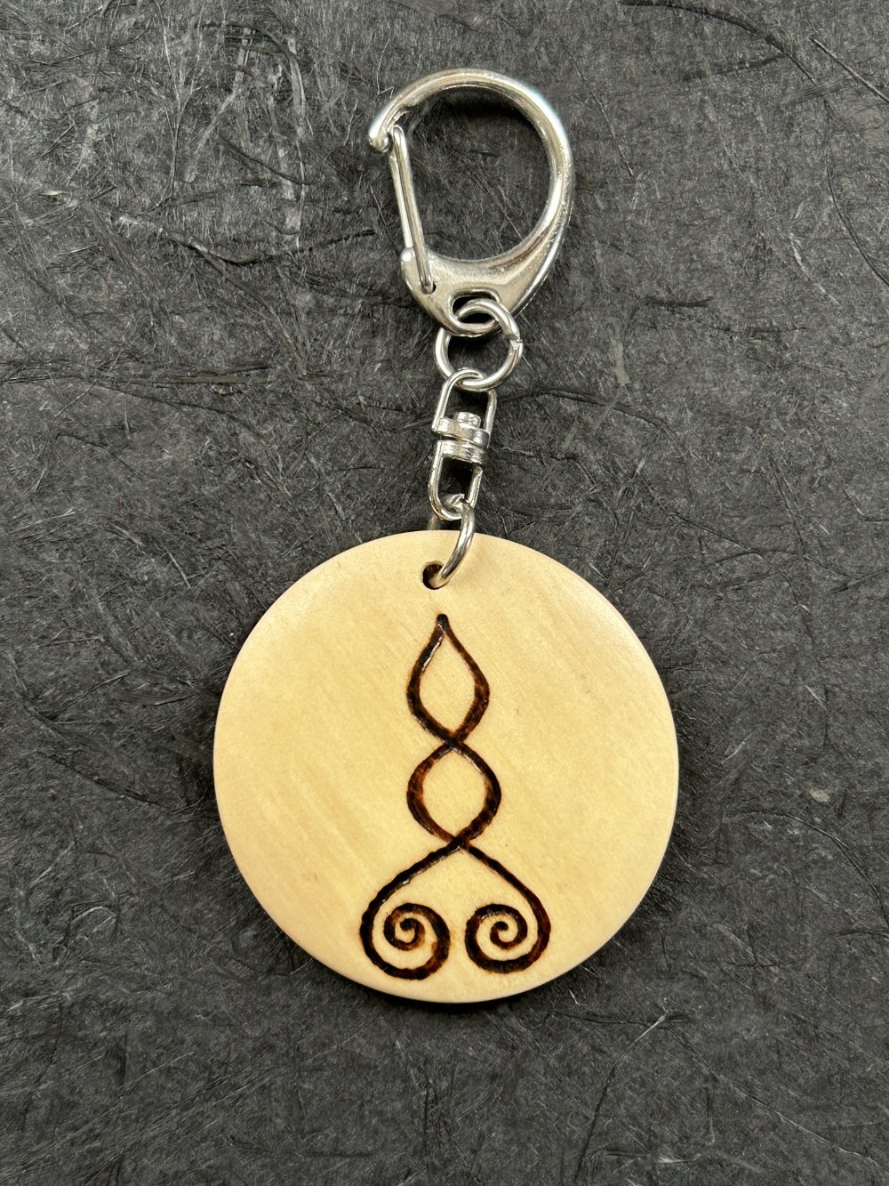 Amulet 1a.jpg