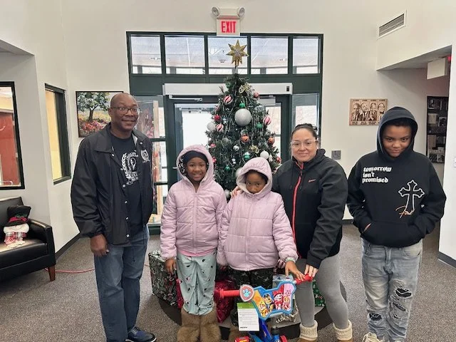 2025 - Santa on Tour - 1.jpg