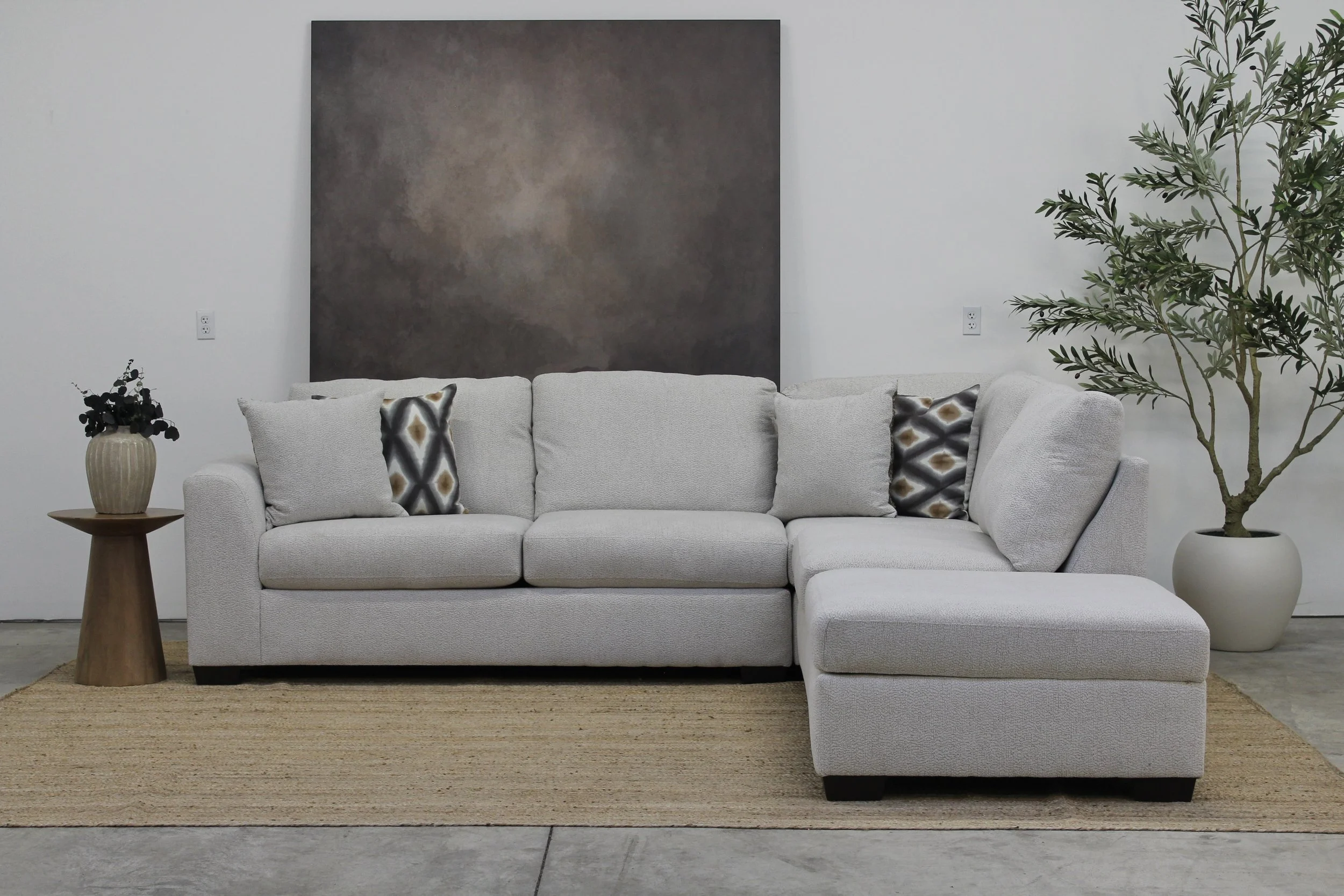 Summit Sectional With Storage Chaise – Snow