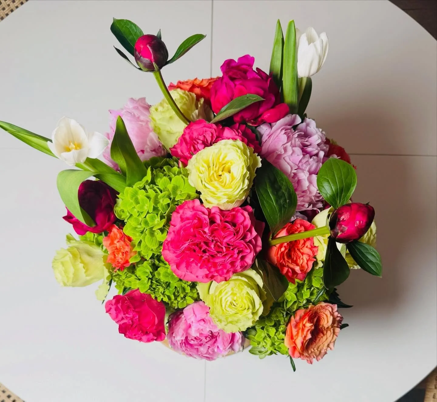 Bright and Beautiful 💐 #bloomedandrooted #winterparkflorist #peonies #hydrangeas #tulips