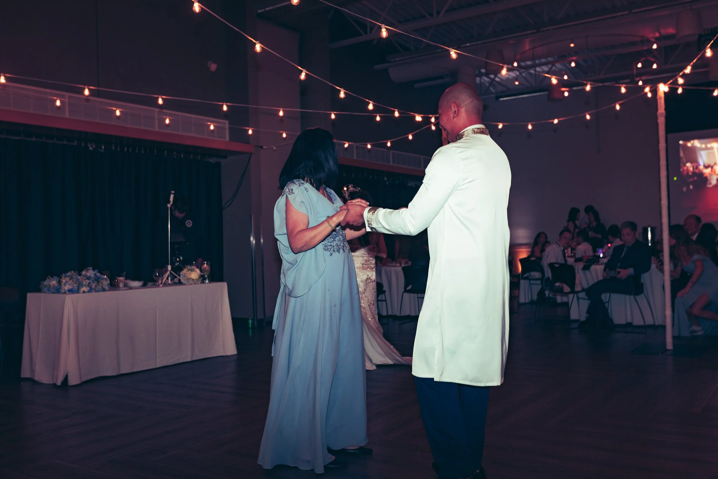 A and T wedding purple-41.jpg