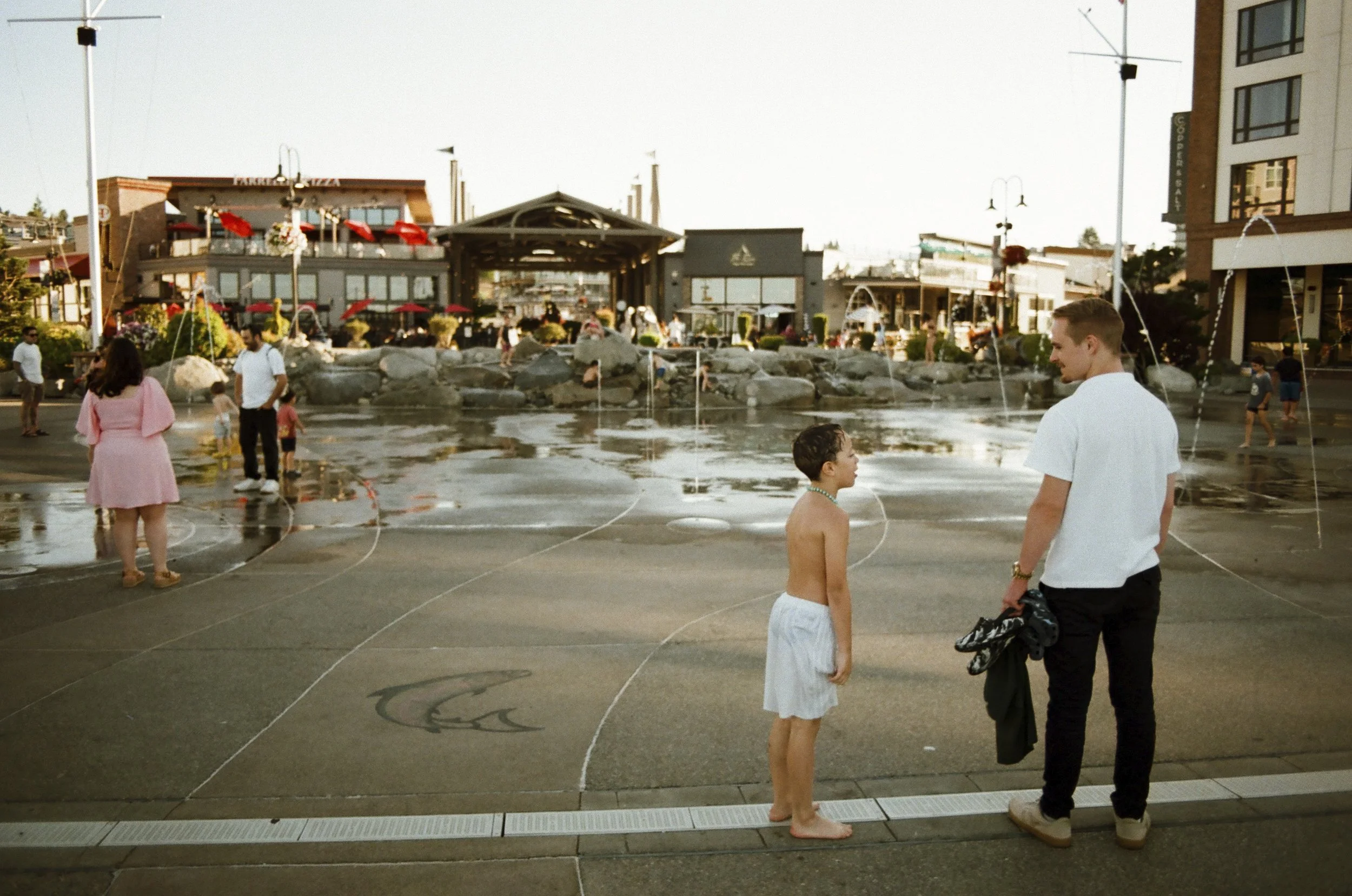 Expired Fuji 100 (shot at 25) 