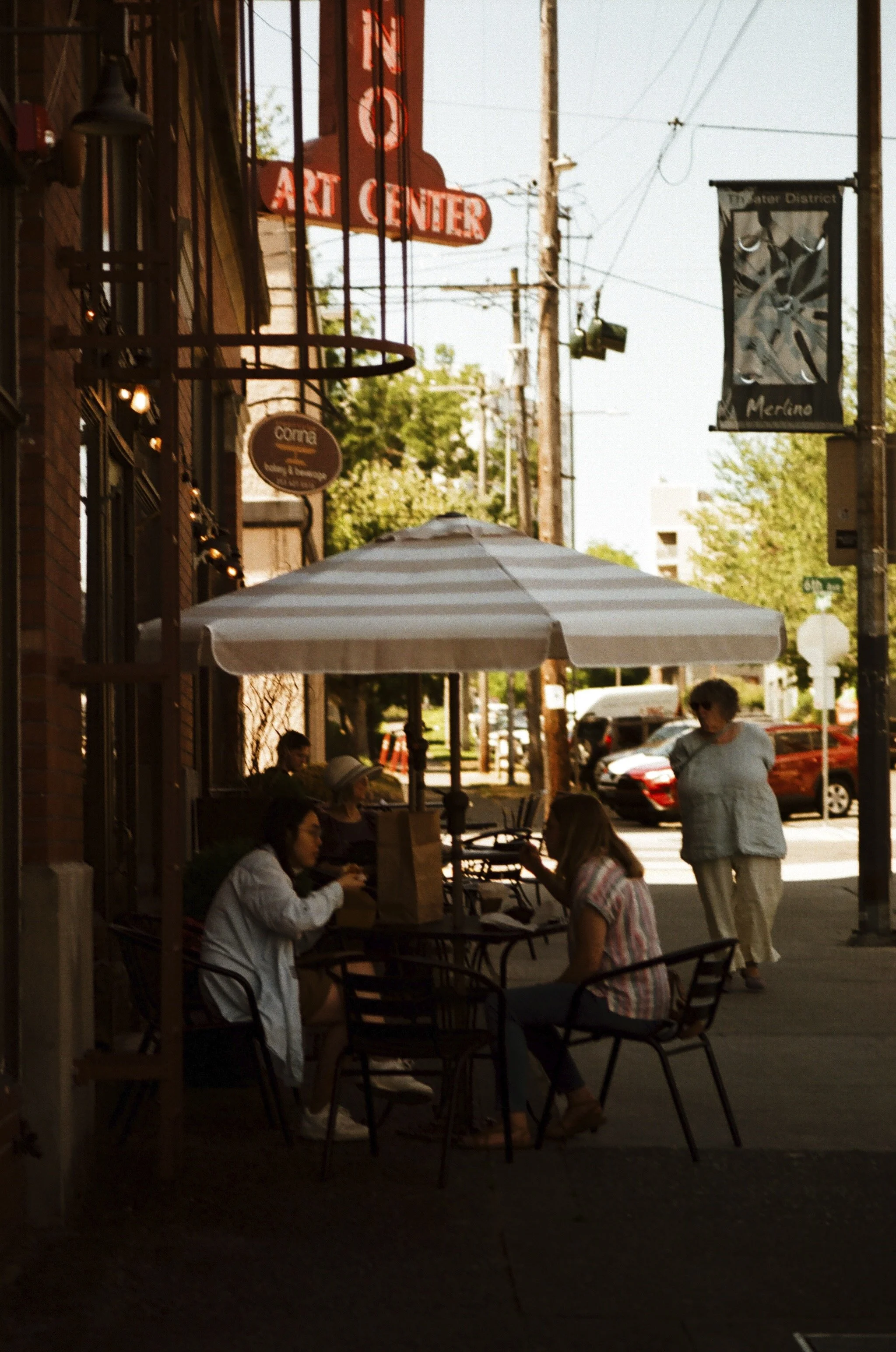 Expired Fuji 100 (shot at 25) 